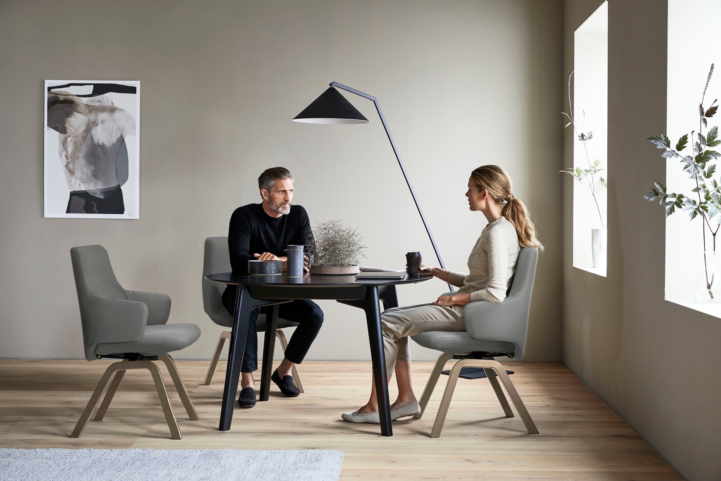 Stressless® Polsterstuhl »Laurel«, Leder BATICK, Low Back mit Armlehne, Größe L, mit schräggestellten Beinen in Eiche