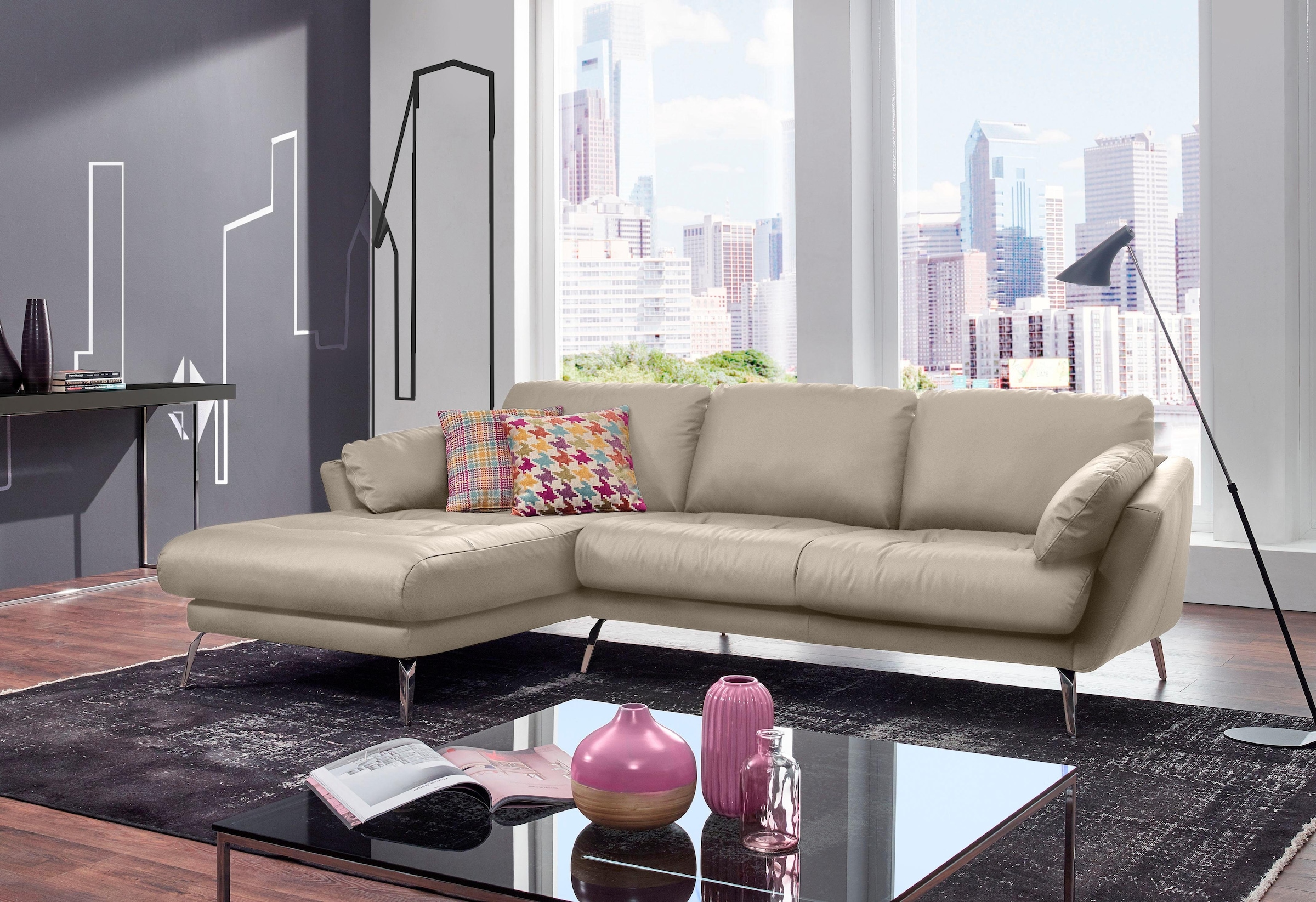 W.SCHILLIG Ecksofa »softy, Designsofa, zeitlos und elegant, hoher Sitzkomfort, L-Form«, mit dekorativer Heftung im Sitz, Füße Chrom glänzend