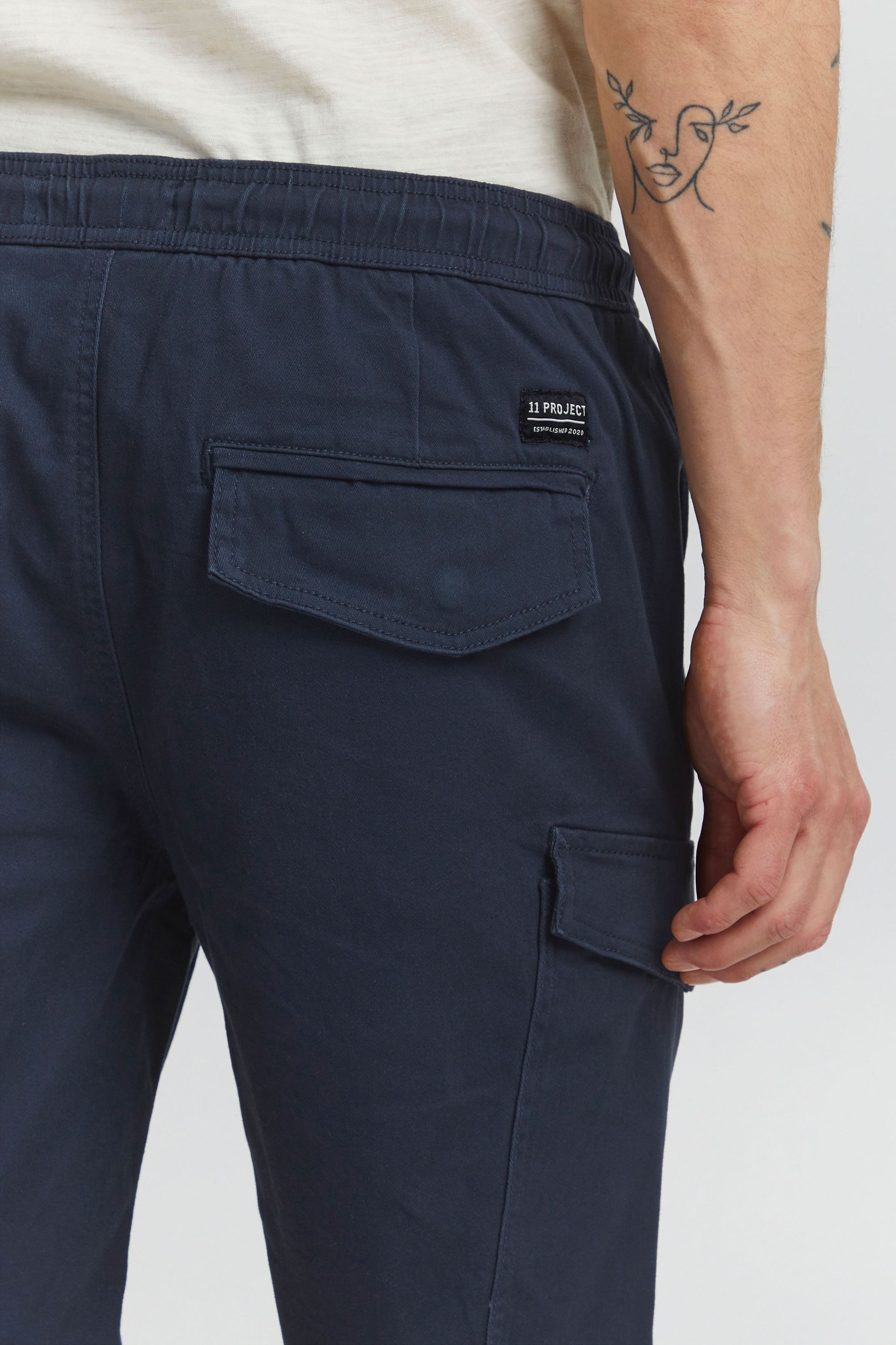 11 Project Cargoshorts »Cargoshorts PRGarikko«