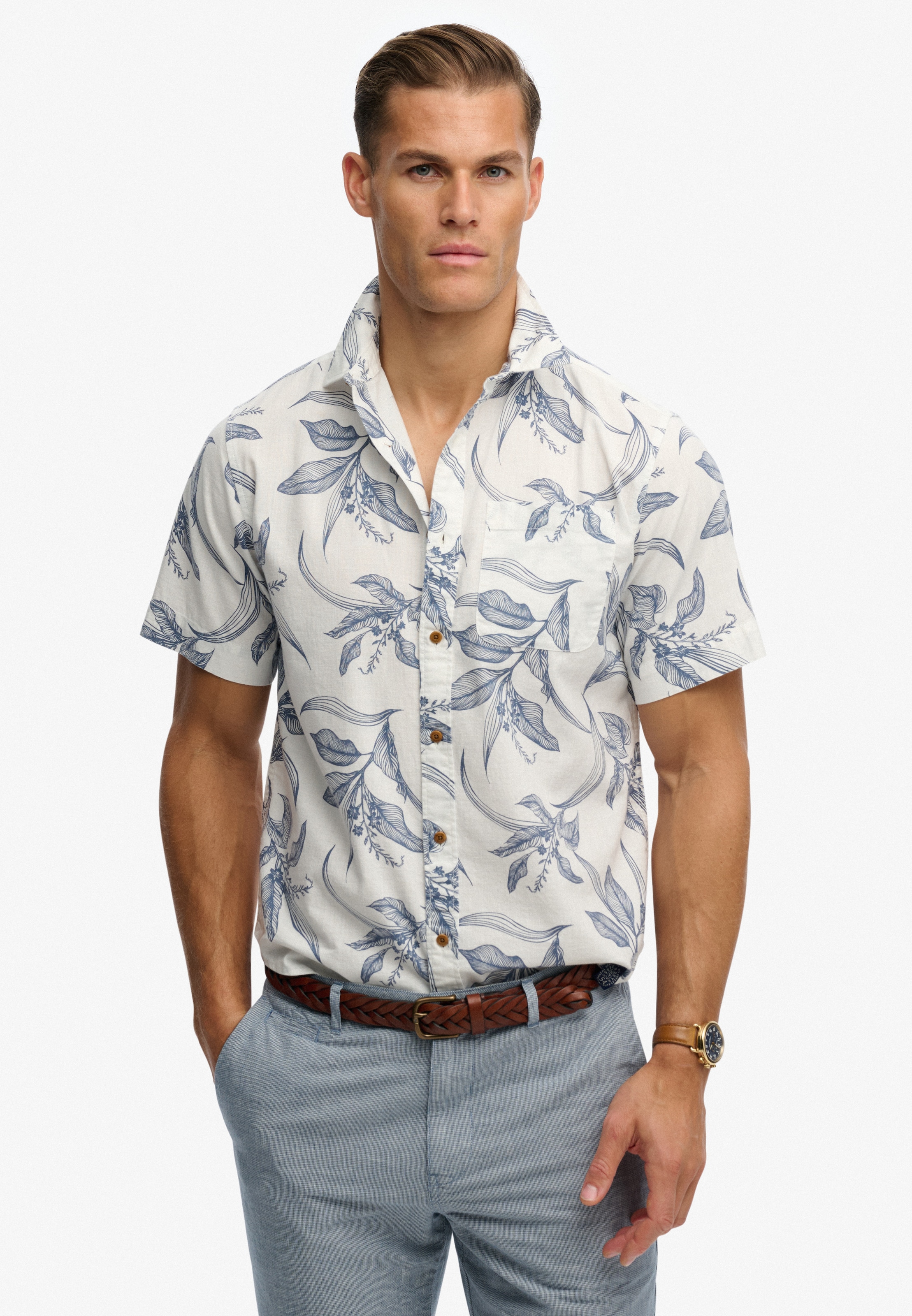 Superdry Kurzarmhemd »VINTAGE LOOM S/S SHIRT« mit sommerlich coolem Hawaii-Blumen-Print