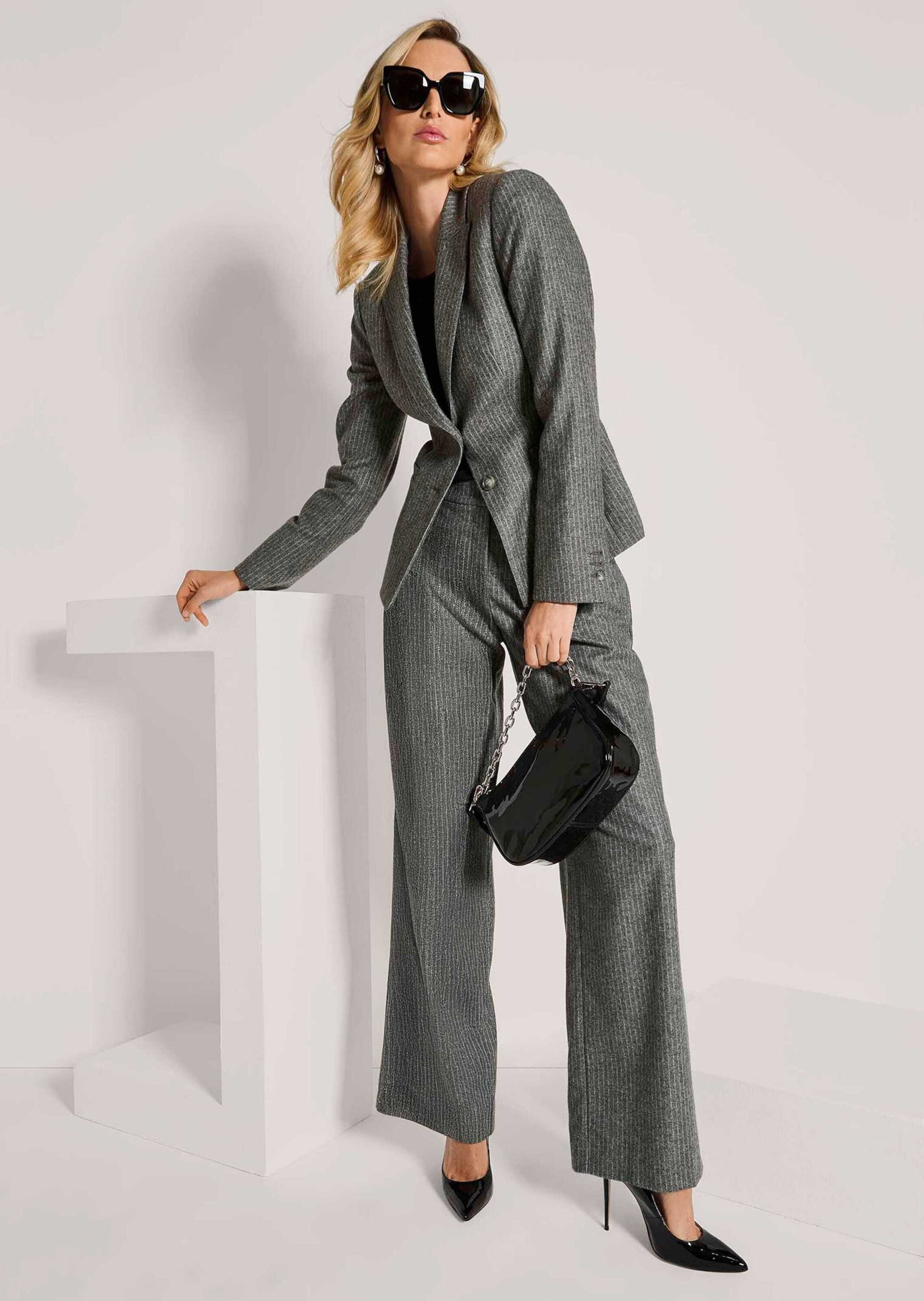 MADELEINE Jackenblazer »Blazer Eleganter Einreiher mit Kreidestreifen«