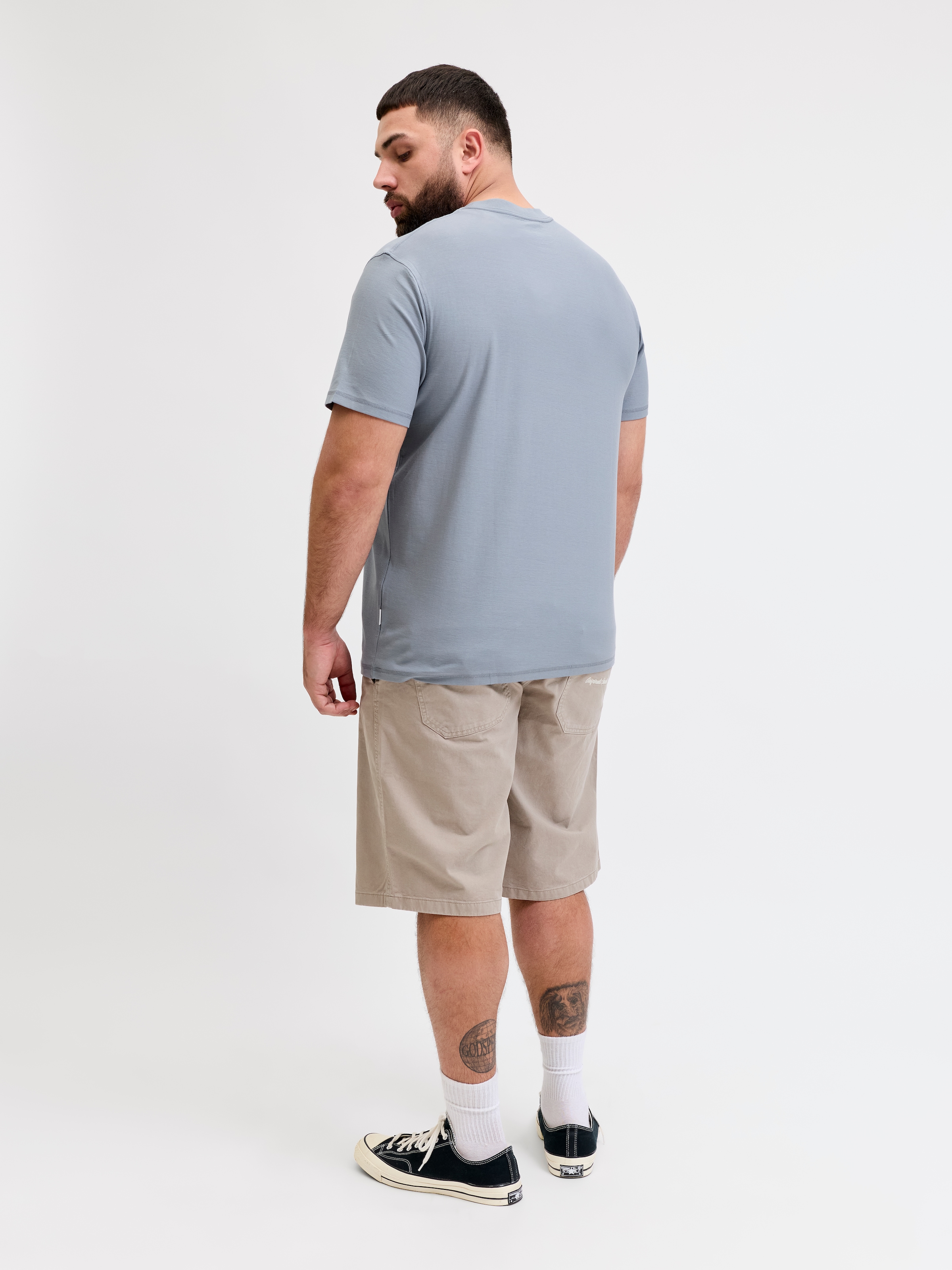 Jack & Jones PlusSize T-Shirt »JORCASSIS BRANDING TEE SS CREW NECK PLS« mit Logo Schriftzug