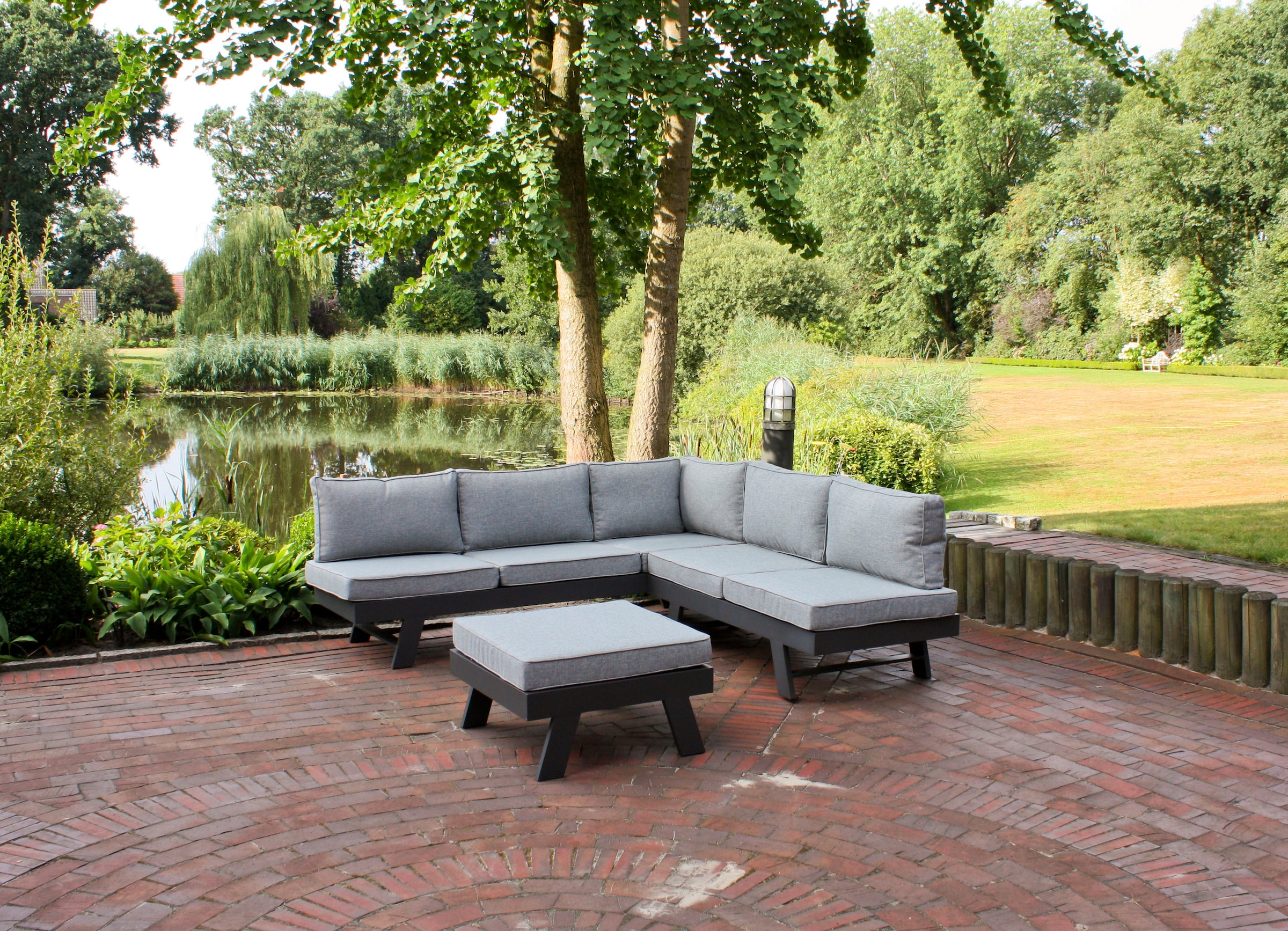 Garden Pleasure Gartenlounge-Set »DONNA«, (1x Eckbank, 1 Tisch/Hocker), inkl. Auflagen