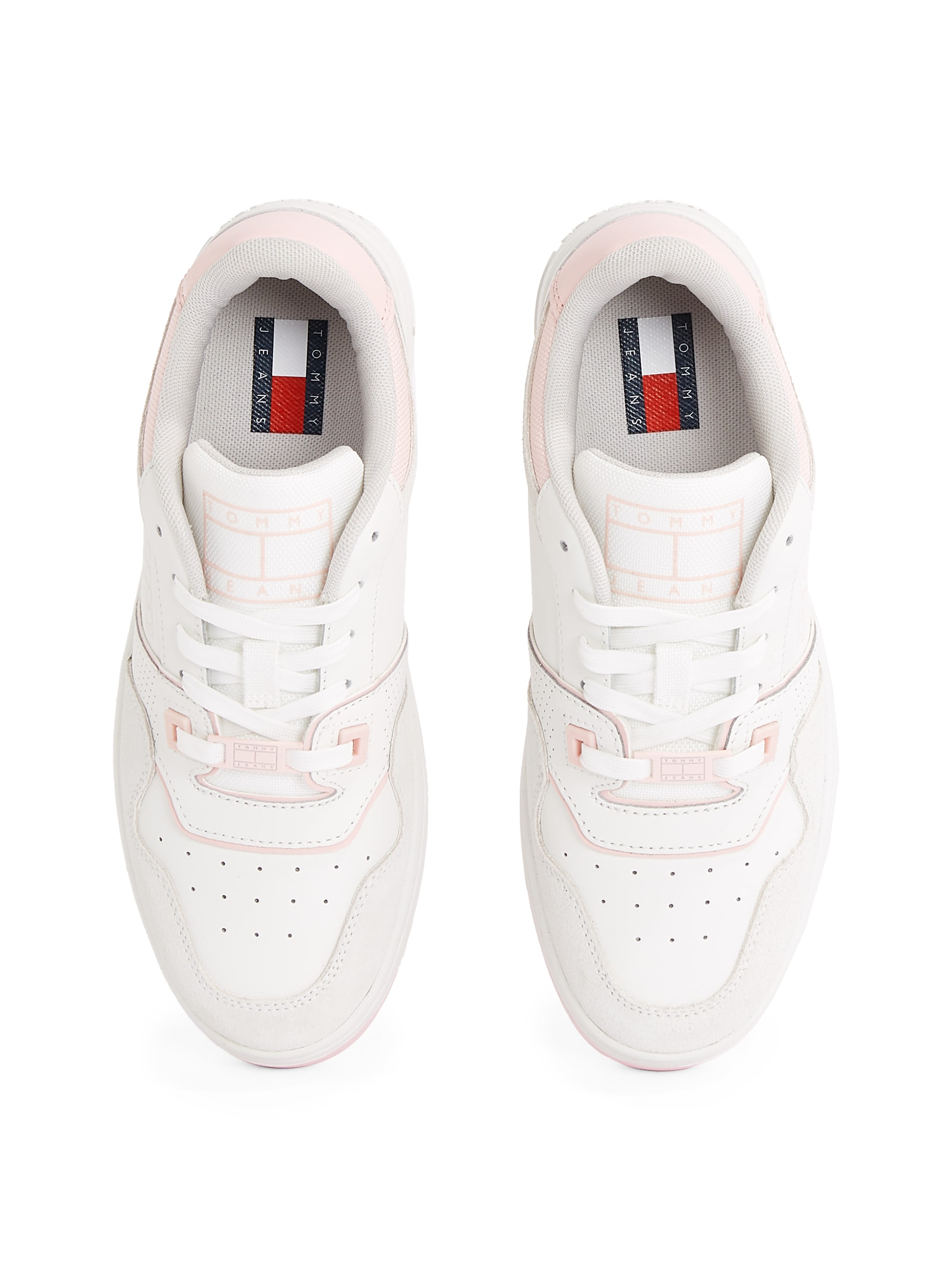 Tommy Jeans Plateausneaker »TJW RETRO BASKET WASHED SUEDE«, Freizeitschuh, Halbschuh, Schnürschuh im Basket Look
