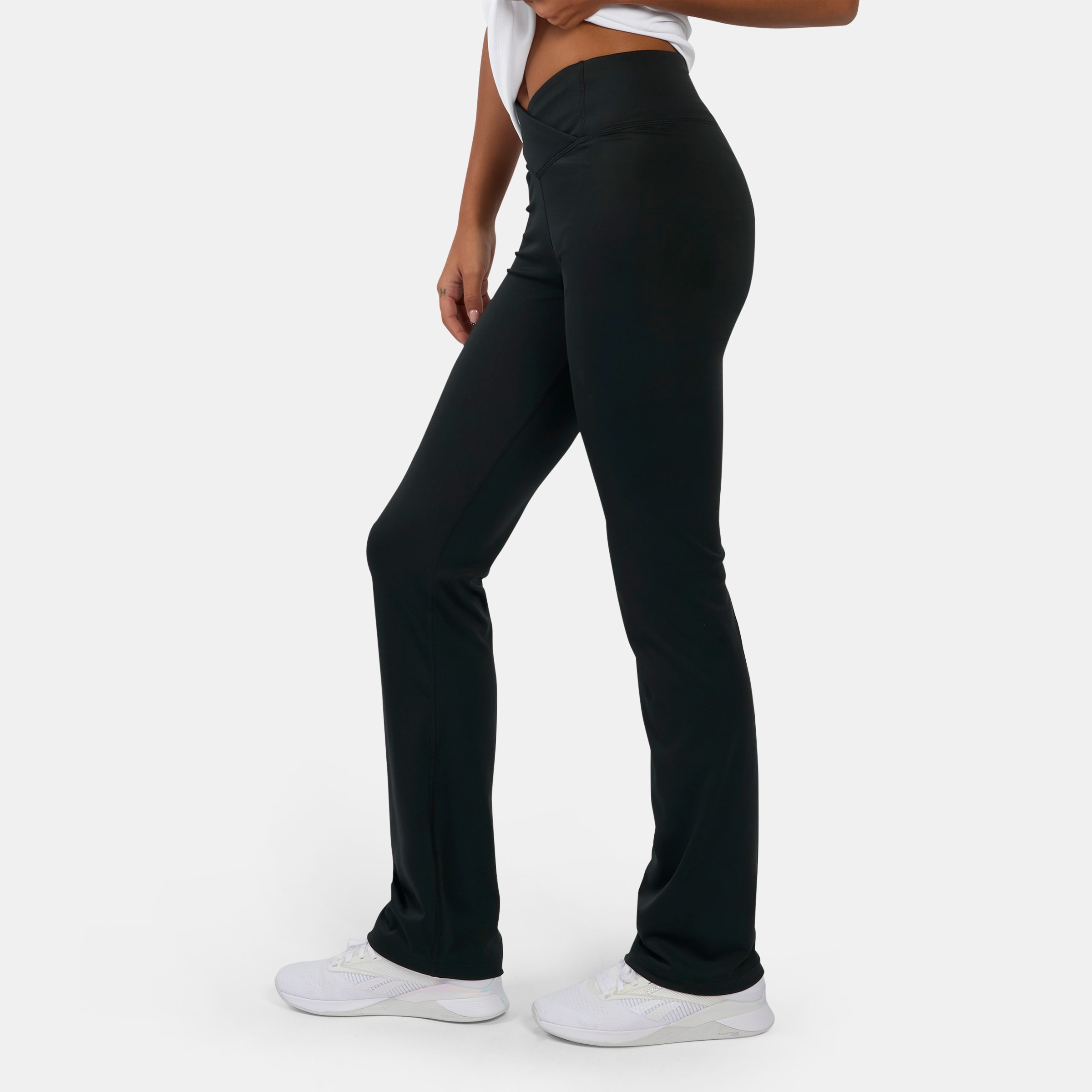 Reebok Trainingstights »CORE HIGH RISE BOOTCUT PANT«