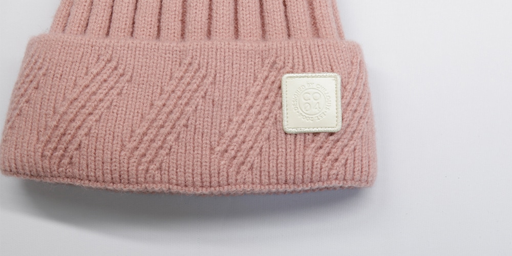 chillouts Bommelmütze mit elastischem Bündchen