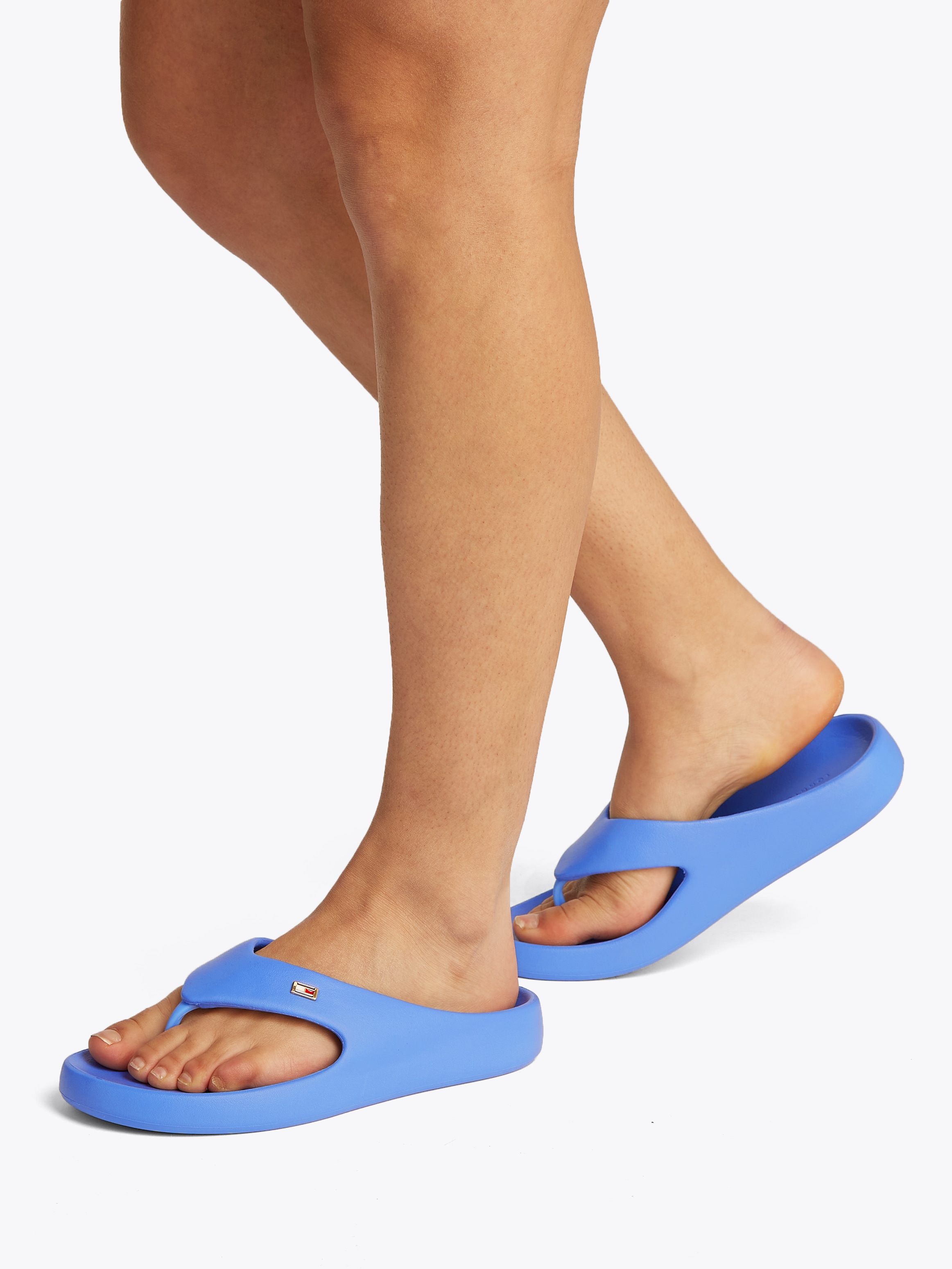 Tommy Hilfiger Zehentrenner »TH COMFORT BEACH SANDAL«, Dianette, Sommerschuh, Bequemschuh mit kleiner Logostickerei