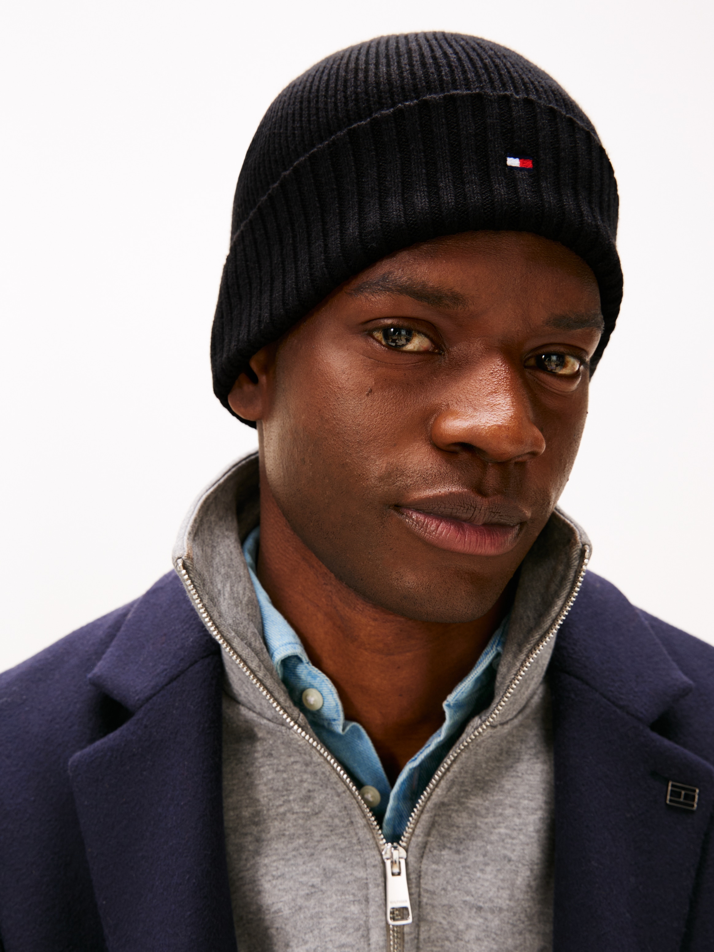 Tommy Hilfiger Strickmütze »TH FLAG PIMA COTTON BEANIE«, mit Logostickerei