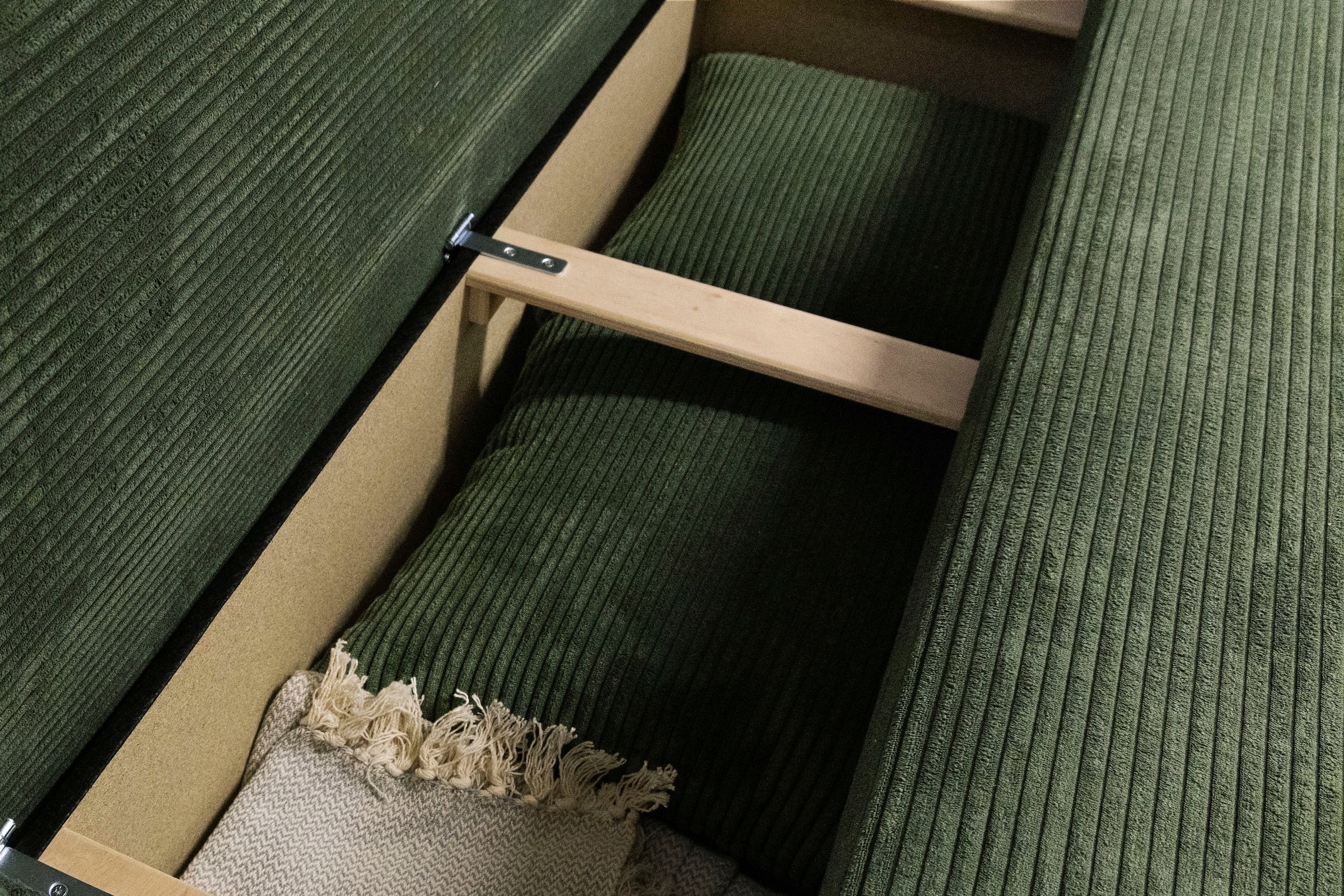 Jockenhöfer Gruppe Ecksofa »L-Form, B: 191 cm« mit Bettfunktion & Bettkasten