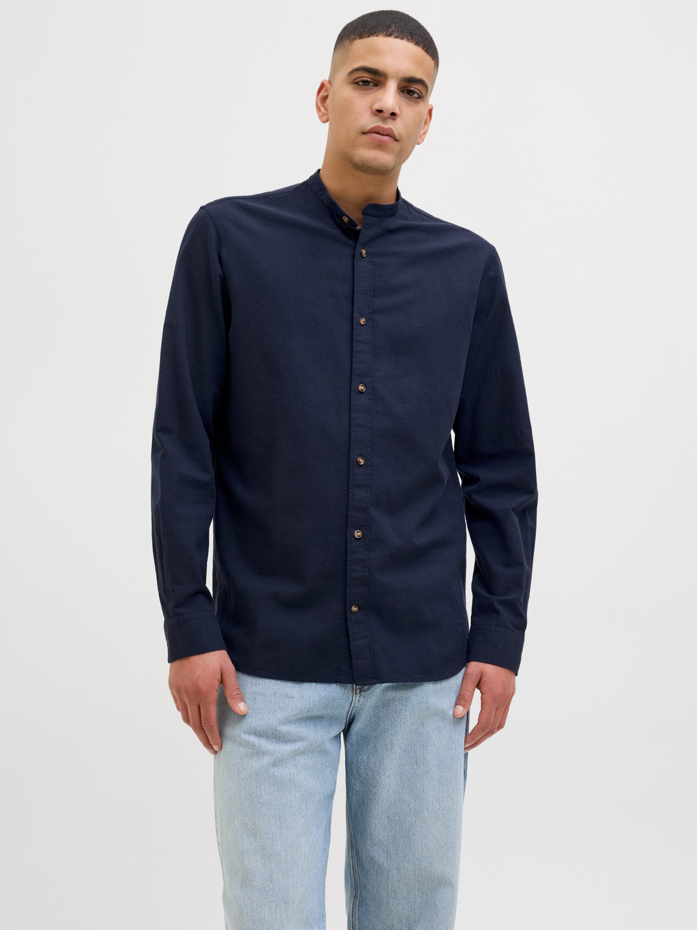 Jack & Jones Langarmhemd »JJESUMMER BAND SHIRT LS SN« mit Bandkragen