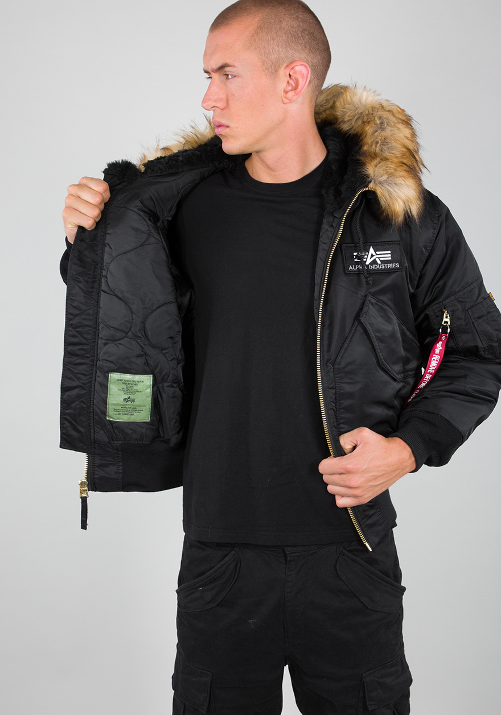 Alpha Industries Winterjacke »Alpha Industries Men - Bomber Jackets 45/P Hooded«