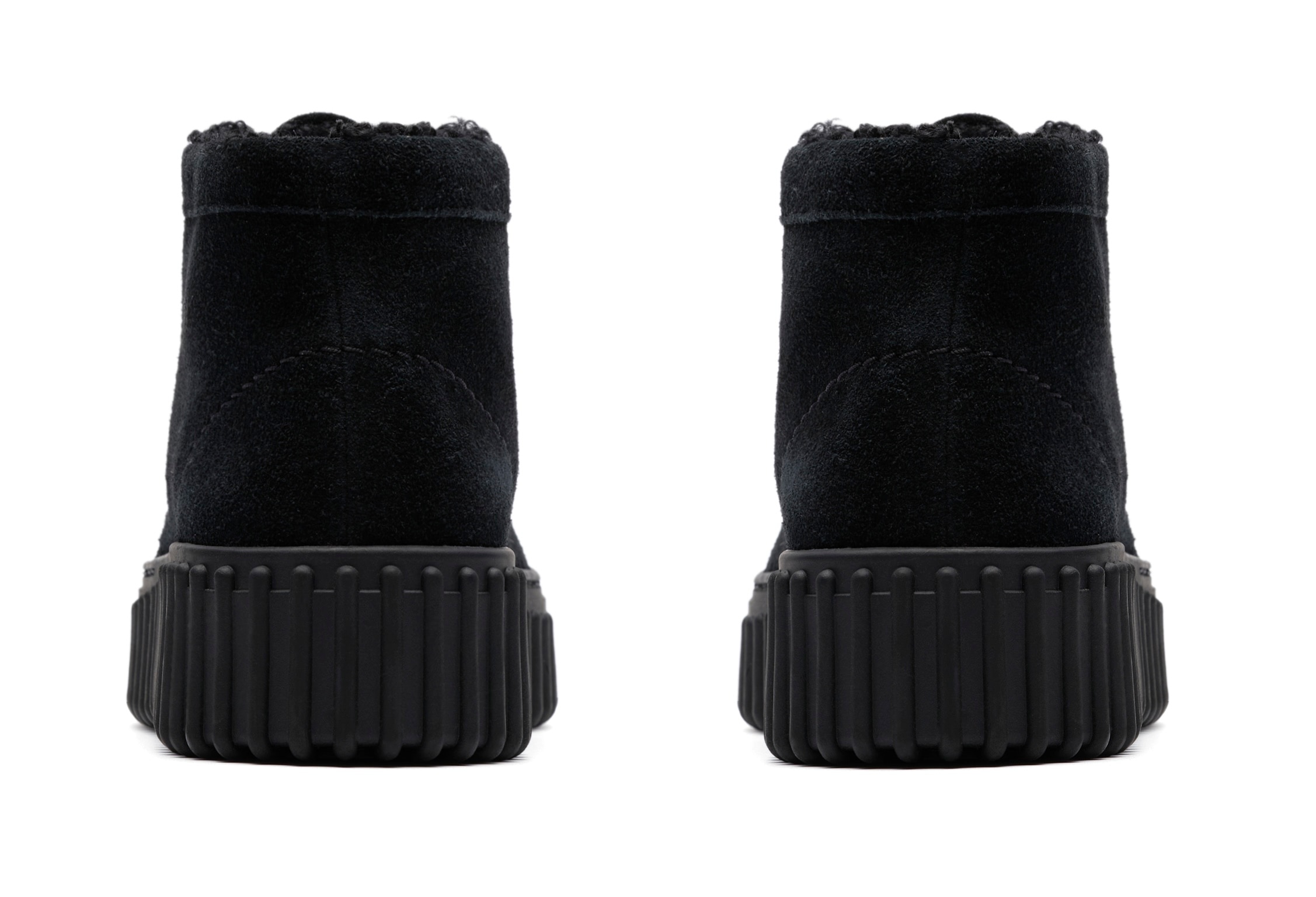 Clarks Winterboots »Torhill Moss«  Desert Boots, Winterboots mit markanter Laufsohle