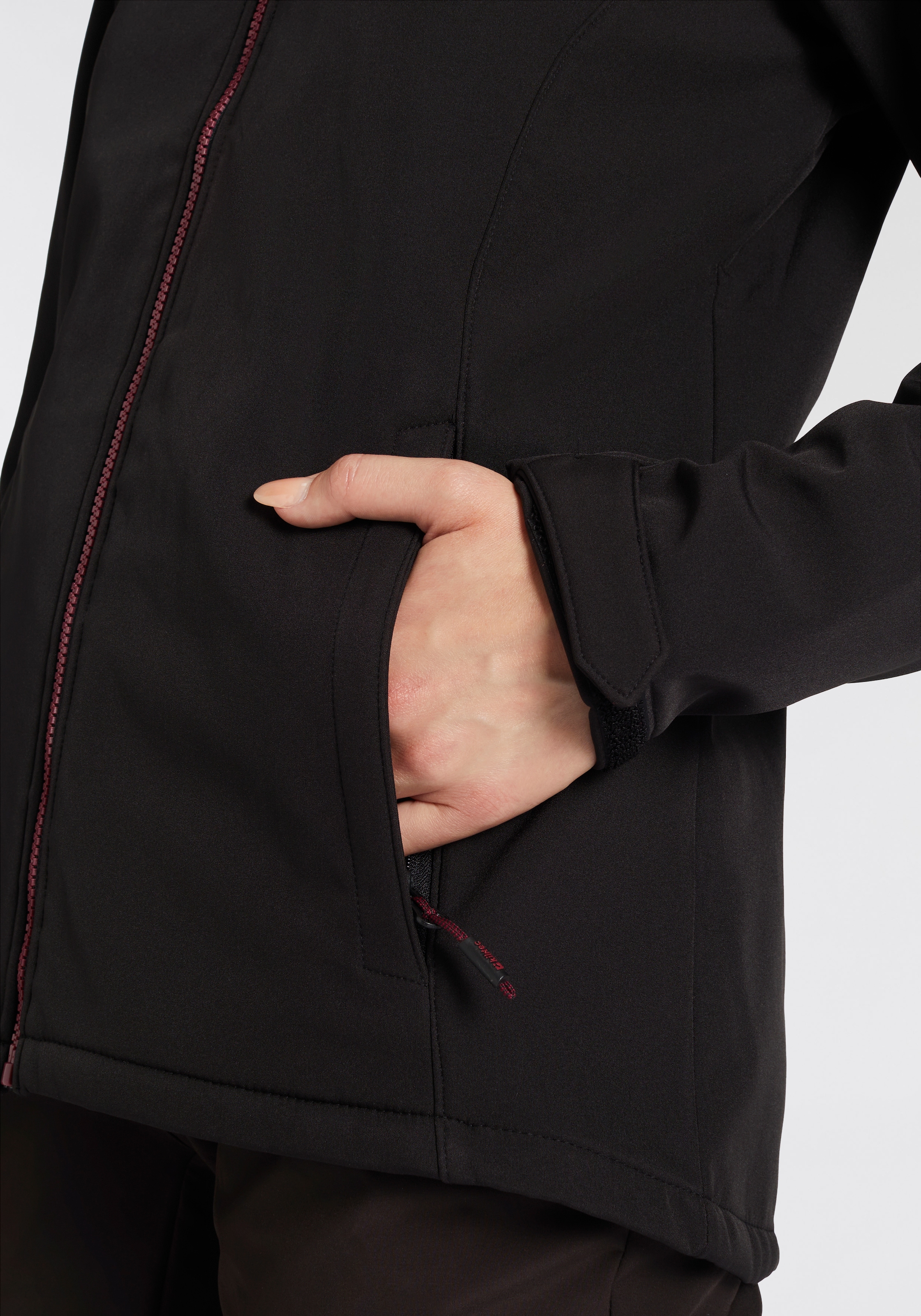 Killtec Softshelljacke »KOS 179 WMN SFTSHLL JCKT 2«, mit Kapuze