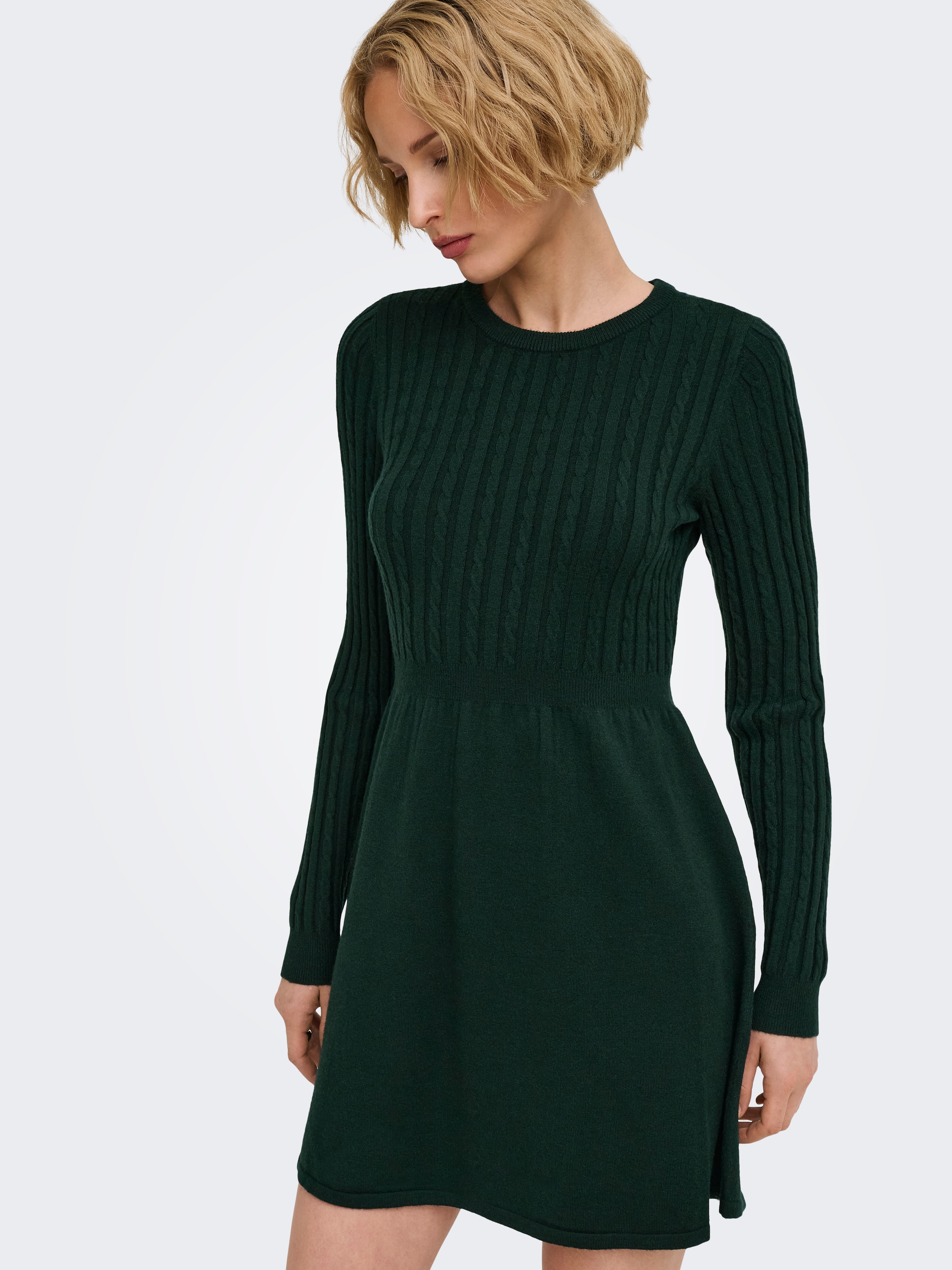 ONLY Strickkleid »ONLFIA LS CABLE DRESS KNT« Viskosemischung, regular fit