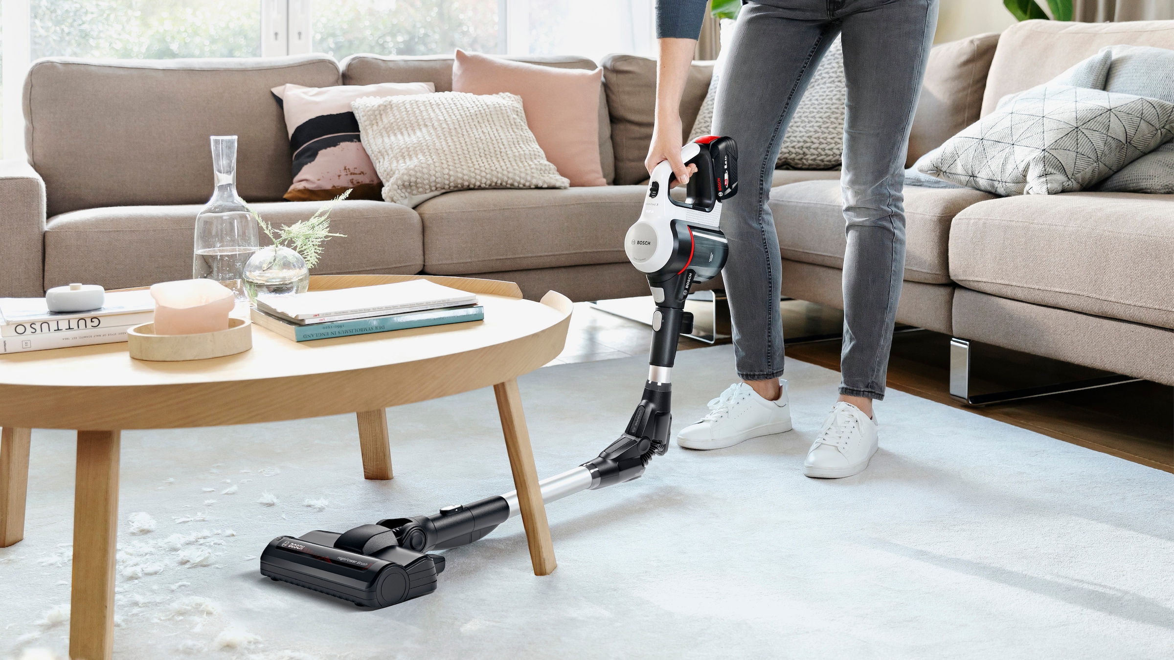 BOSCH Akku-Bodenstaubsauger »Unlimited 7 BSS715CARP/BSS715FRSH, 5.0 Ah Akku, Knickrohr« 10 Jahre Motorgarantie, Schnellladegerät, Made in Germany