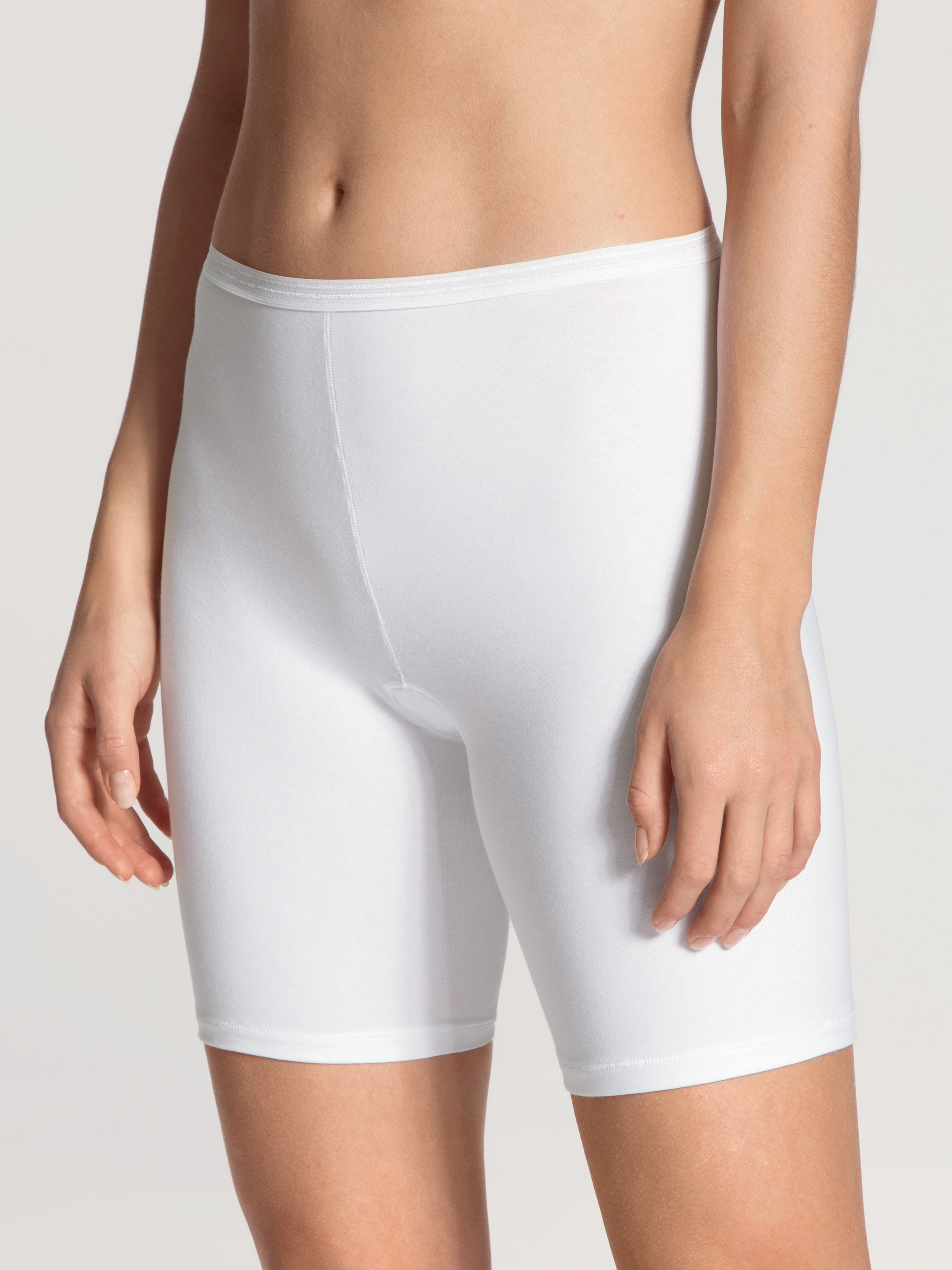 CALIDA Lange Unterhose »Iconics«, Pants mit natürlichem Glanz und glattem  Griff kaufen | UNIVERSAL