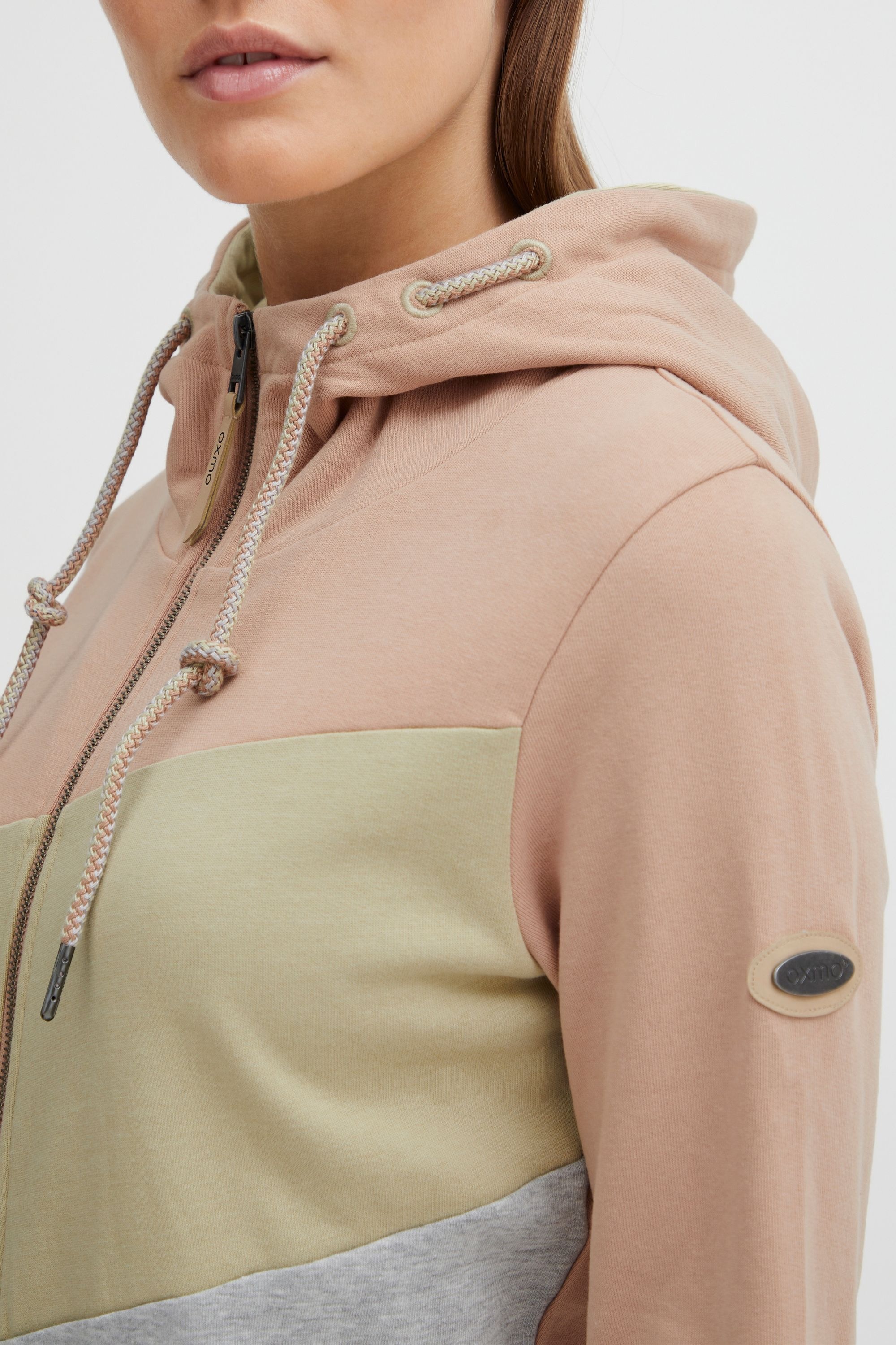 OXMO Sweatjacke »Sweatjacke OXAggi«