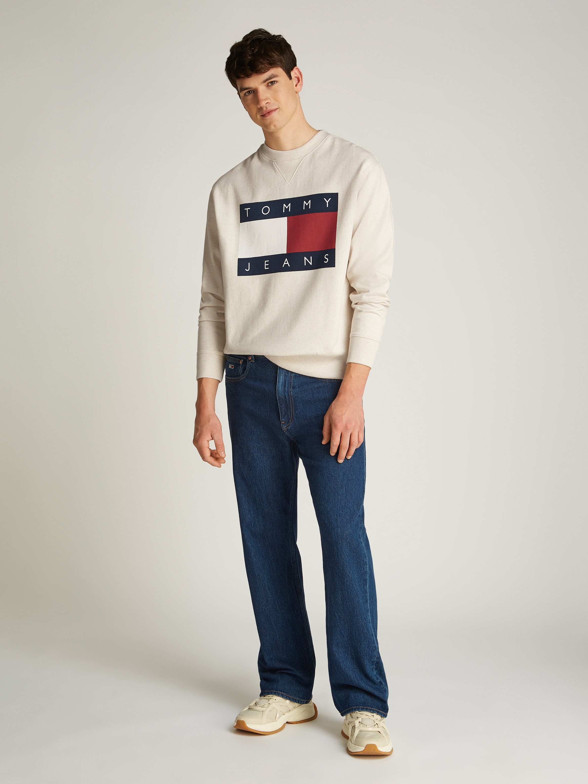 Tommy Jeans Sweatshirt »TJM MELANGE FLAG CREW«, mit großem Logo