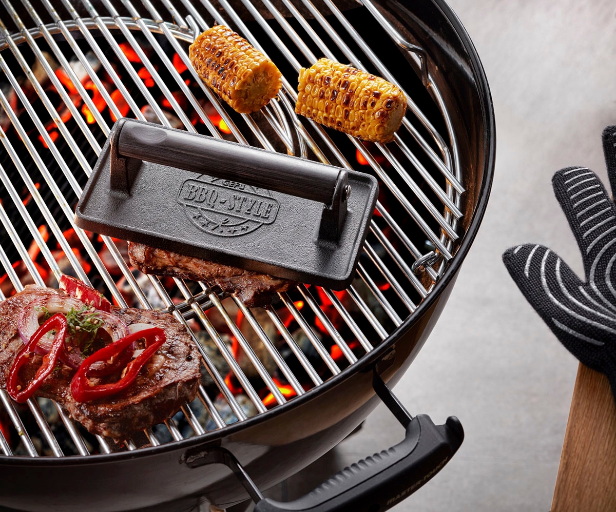 GEFU Fleischplattierer »Fleischbeschwerer BBQ« effektive Gewichtsverteilung für gleichmäßiges Grillen