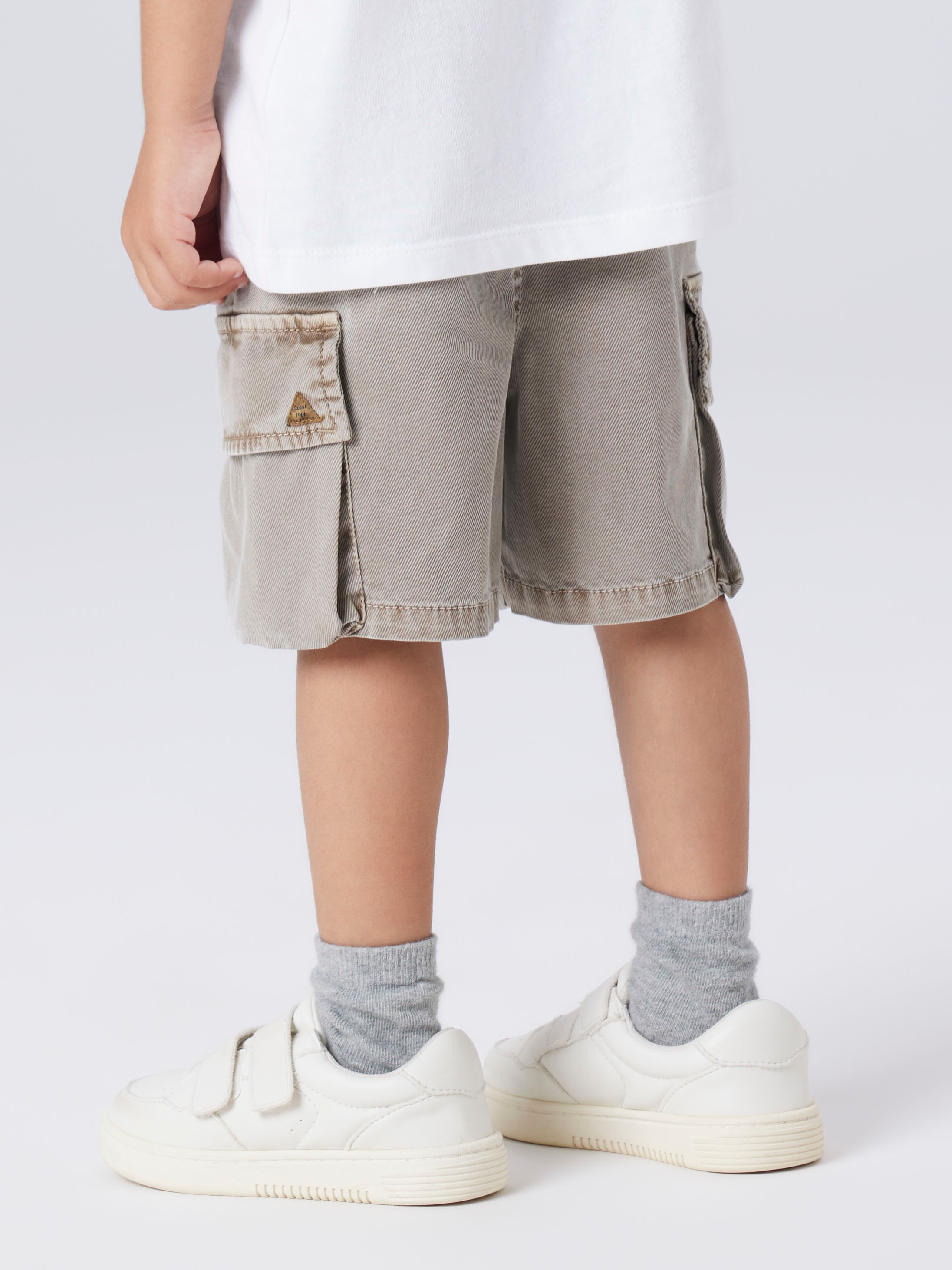 Name It Shorts »NMMBEN B CARGO MK SHORTS 7805-PO NOOS«  Materialmix, Stretch, Baggy Fit, Cargotaschen, leichter Used Look