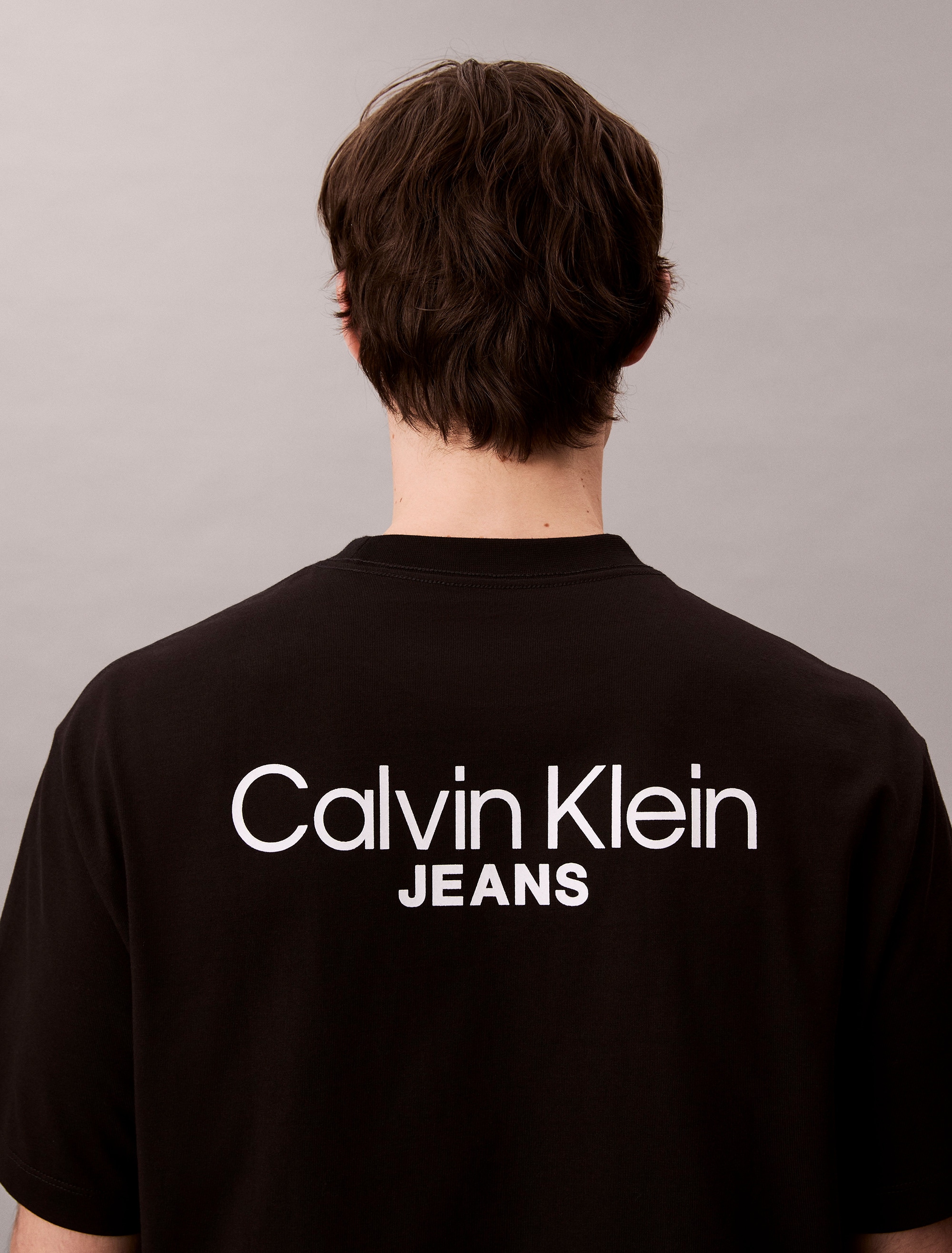 Calvin Klein Jeans T-Shirt »LOGO BACK PRINT T-SHIRT«, Mit Rundhalsausschnitt, regular fit
