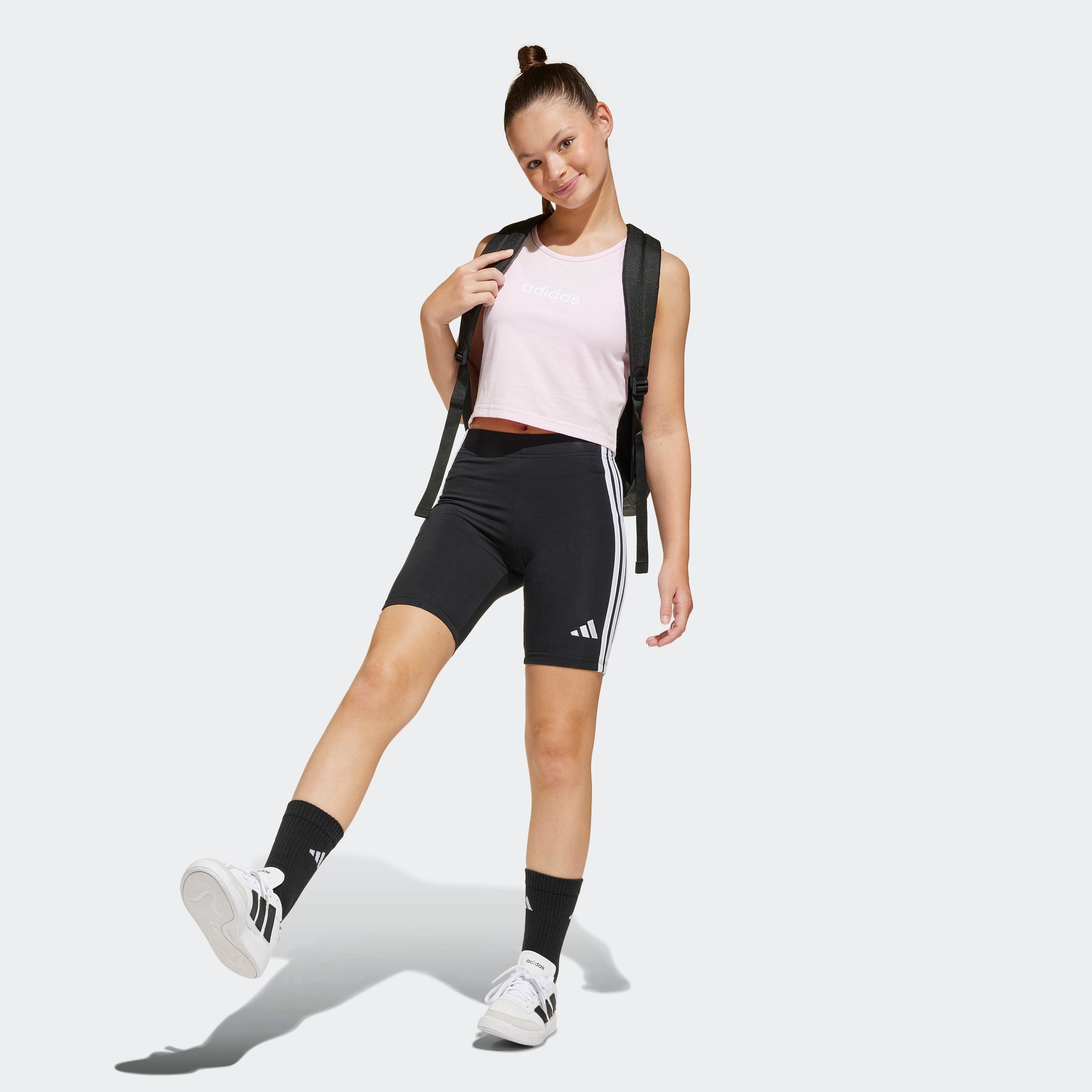 adidas Sportswear Shorts »ESSENTIALS KIDS KURZE LEGGINGS«  für Kinder, aus Baumwolle und Elasthan, mit Gummizug