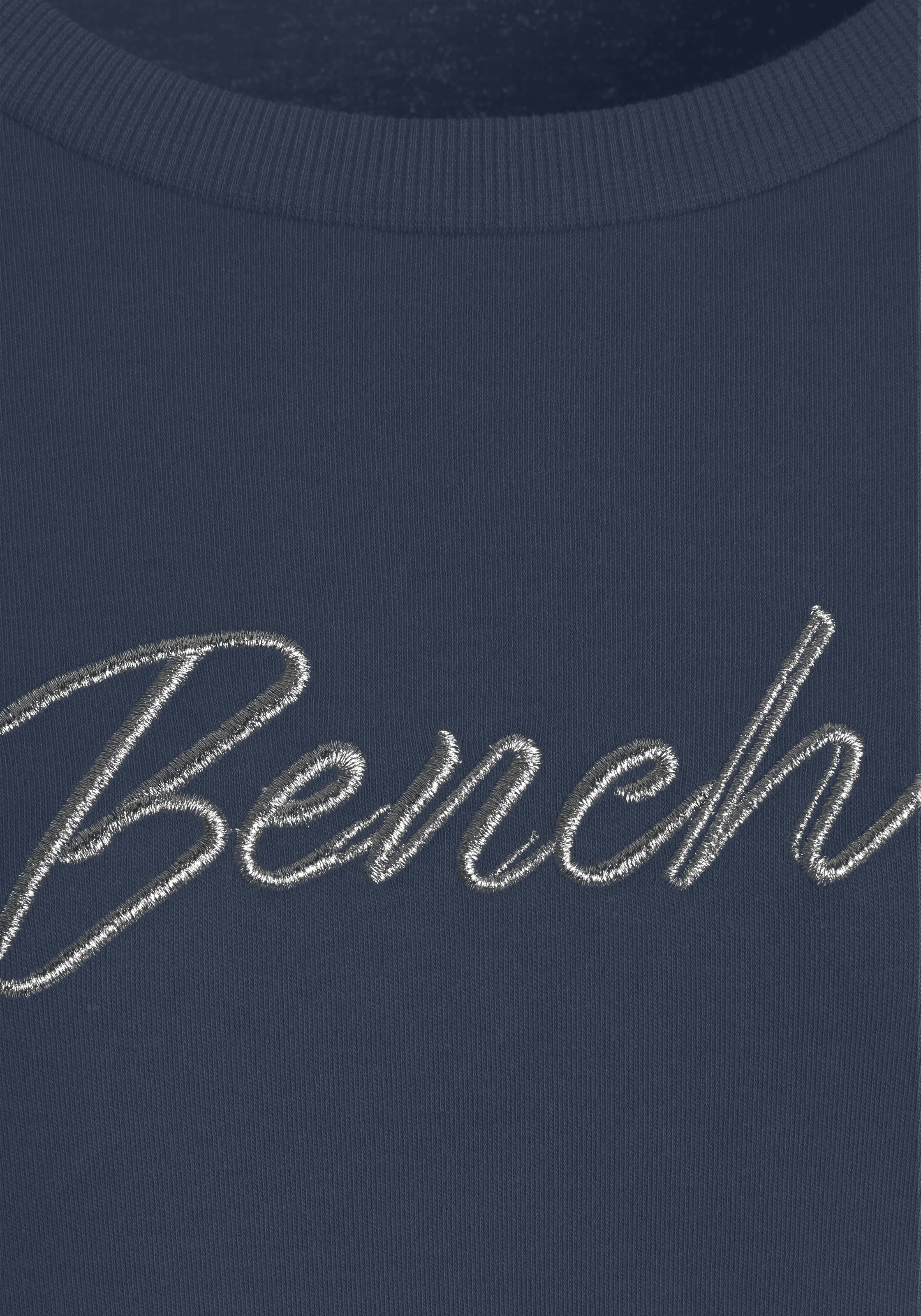 Bench. Loungewear Sweatshirt, mit glänzender Logostickerei, Loungewear, Loungeanzug