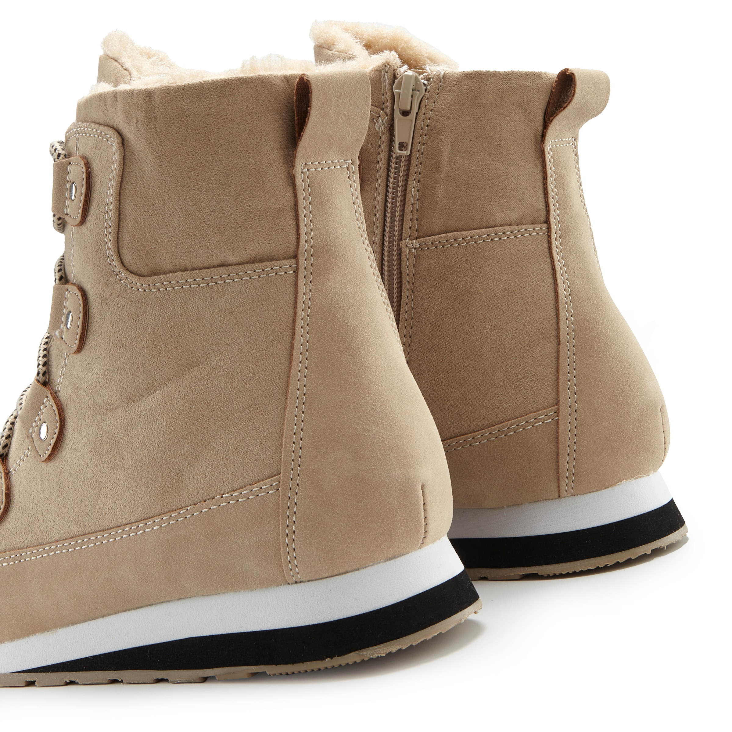 Vivance Stiefelette »Winterstiefel, Stiefel, Boots, Outdoorboots,«  mit Warmfutter und leichter Profilsohle VEGAN