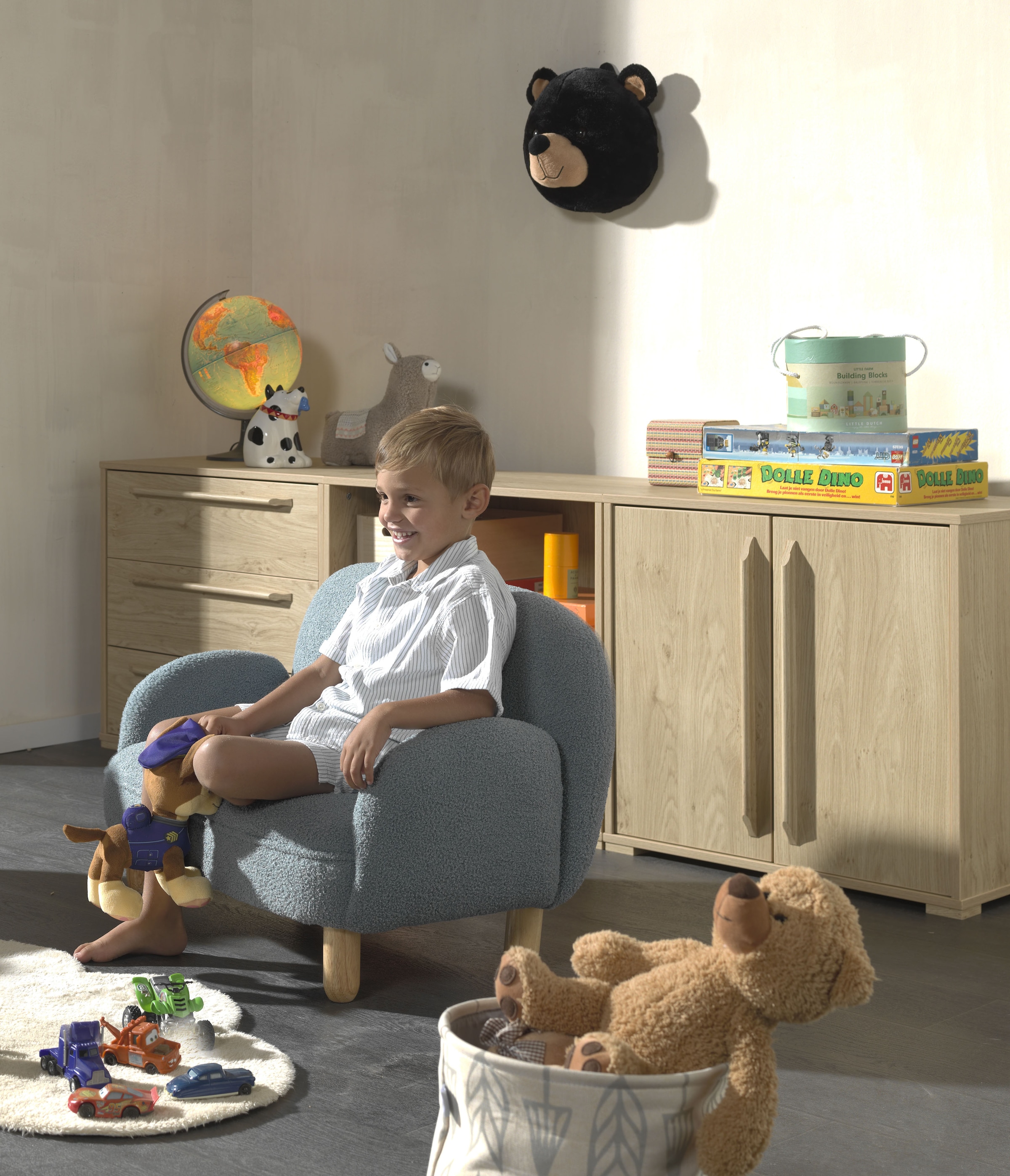 Vipack 1,5-Sitzer »für Kinder in verspielter Optik, ein Highlight für das Kinderzimmer« Bezug flauschiger Bouclé Stoff, zwei Farben zur Wahl