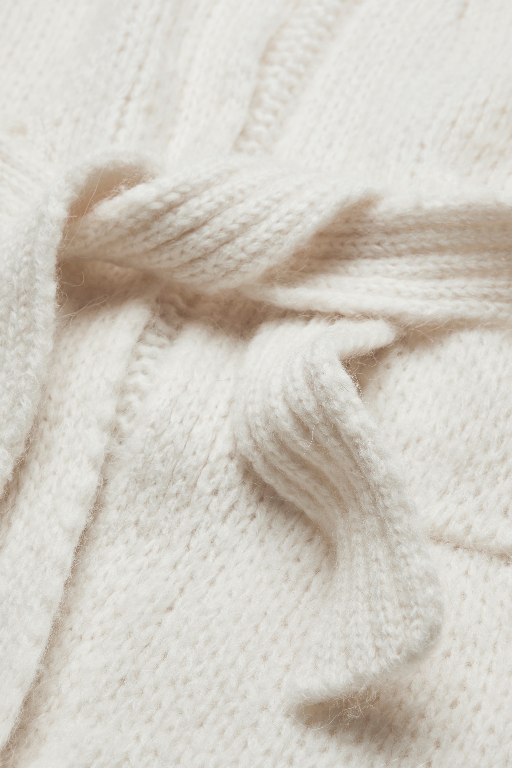 bugatti Strickjacke, mit Bindegürtel