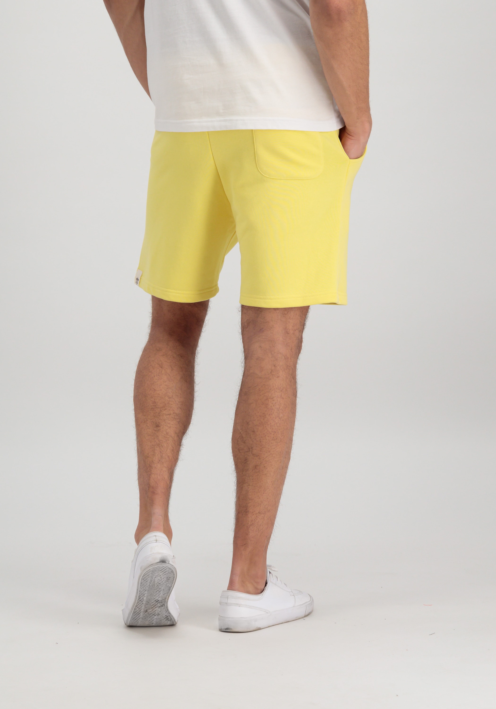 Alpha Industries Sweatshorts »Alpha Industries Men - Shorts Organics Jogger Short«