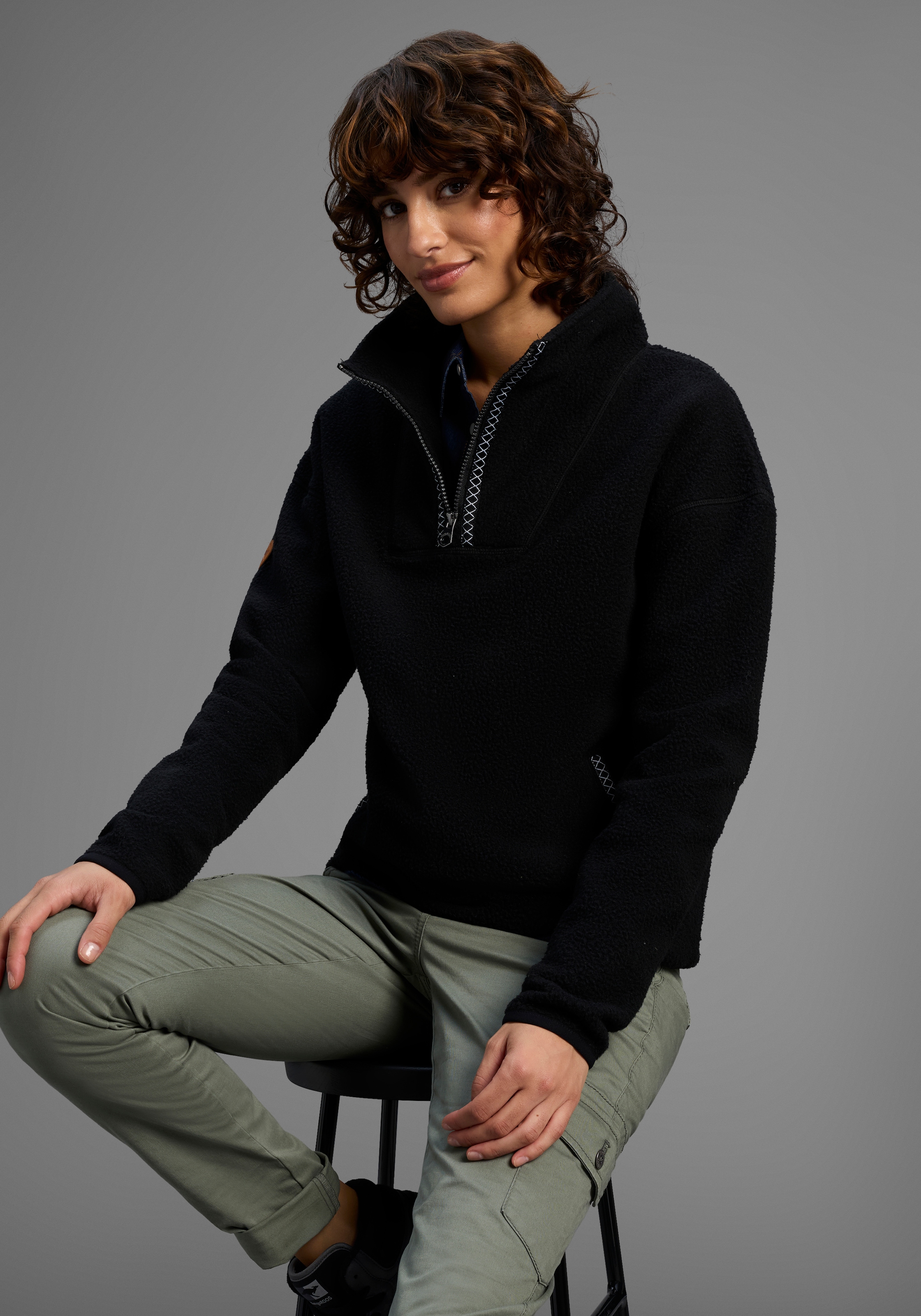 KangaROOS Fleecepullover , aus kuscheligem Sherpa Fleece, Half-zip
