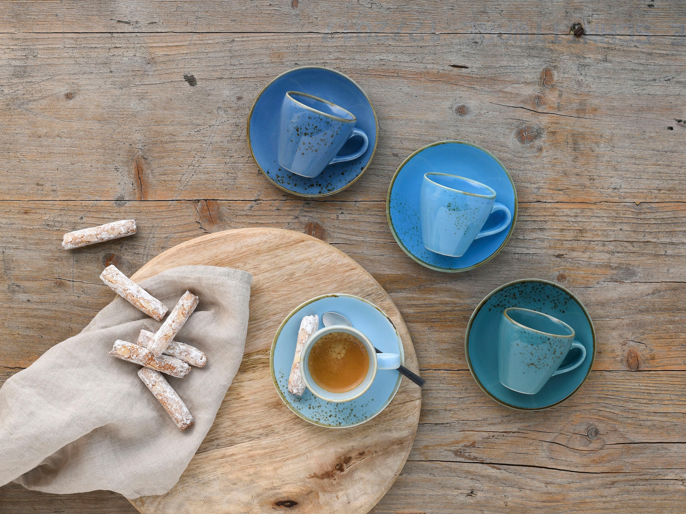 CreaTable Espressotasse »Kaffeetasse NATURE COLLECTION Aqua«, (Set, 8 tlg.), Tassen Set, aktuelle Blautöne mit Sprenkel, 4 Tassen, 4 Untertassen