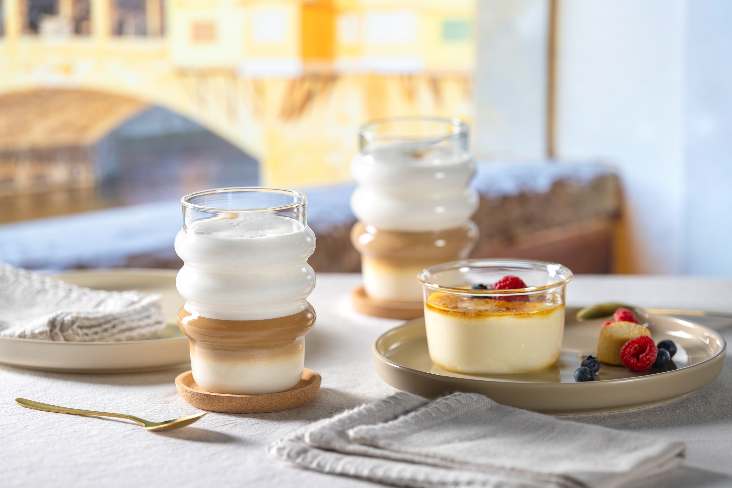 LEONARDO Gläser-Set »Trinkglas SOLE, 350 ml, 6er-Set« mit modernem Bubble-Design