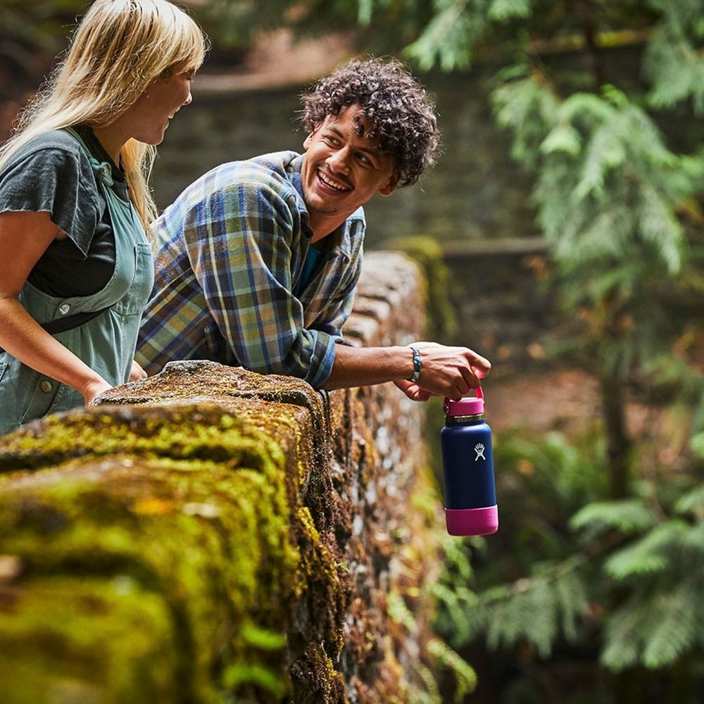Hydro Flask Flaschenuntersetzer »Hydroflask Flachenschutz Medium Bottle Boot Reef« der abnehmbare Silikonschutz bietet Ihrer Flasche zusätzlichen Schutz
