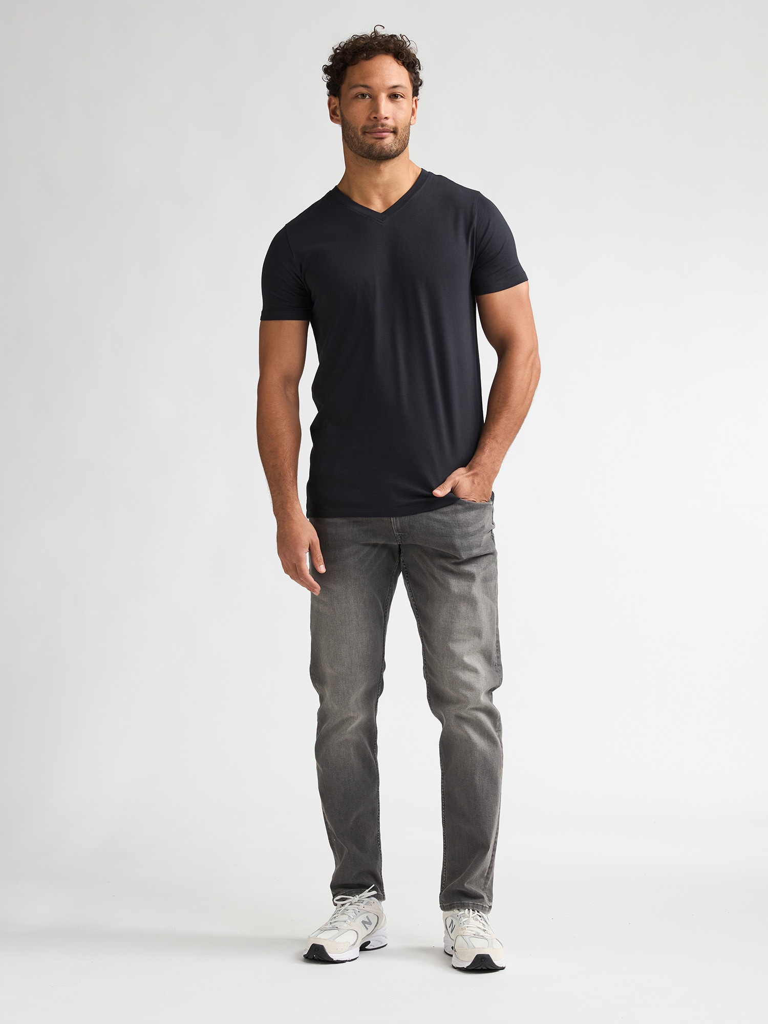 Petrol Industries T-Shirt »Men Body Fit V-Neck - 2PACK« Packung, 2er-,  Auch ideal zum Unterziehen