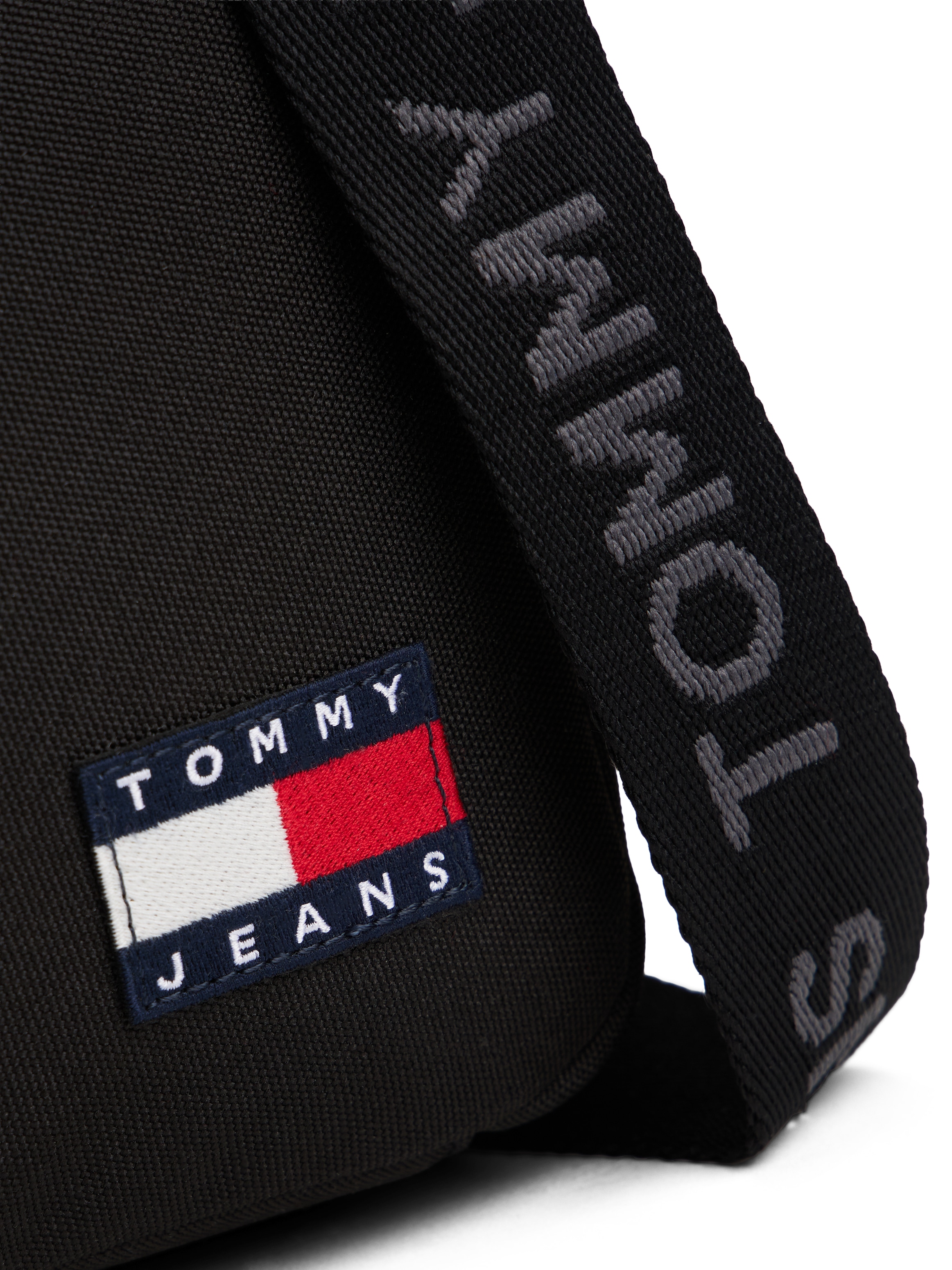 Tommy Jeans Umhängetasche »TJM ESS DAILY COMPUTER BAG« , Men Schultertasche, Businesstasche, Logoschriftzug am Umhängeriemen