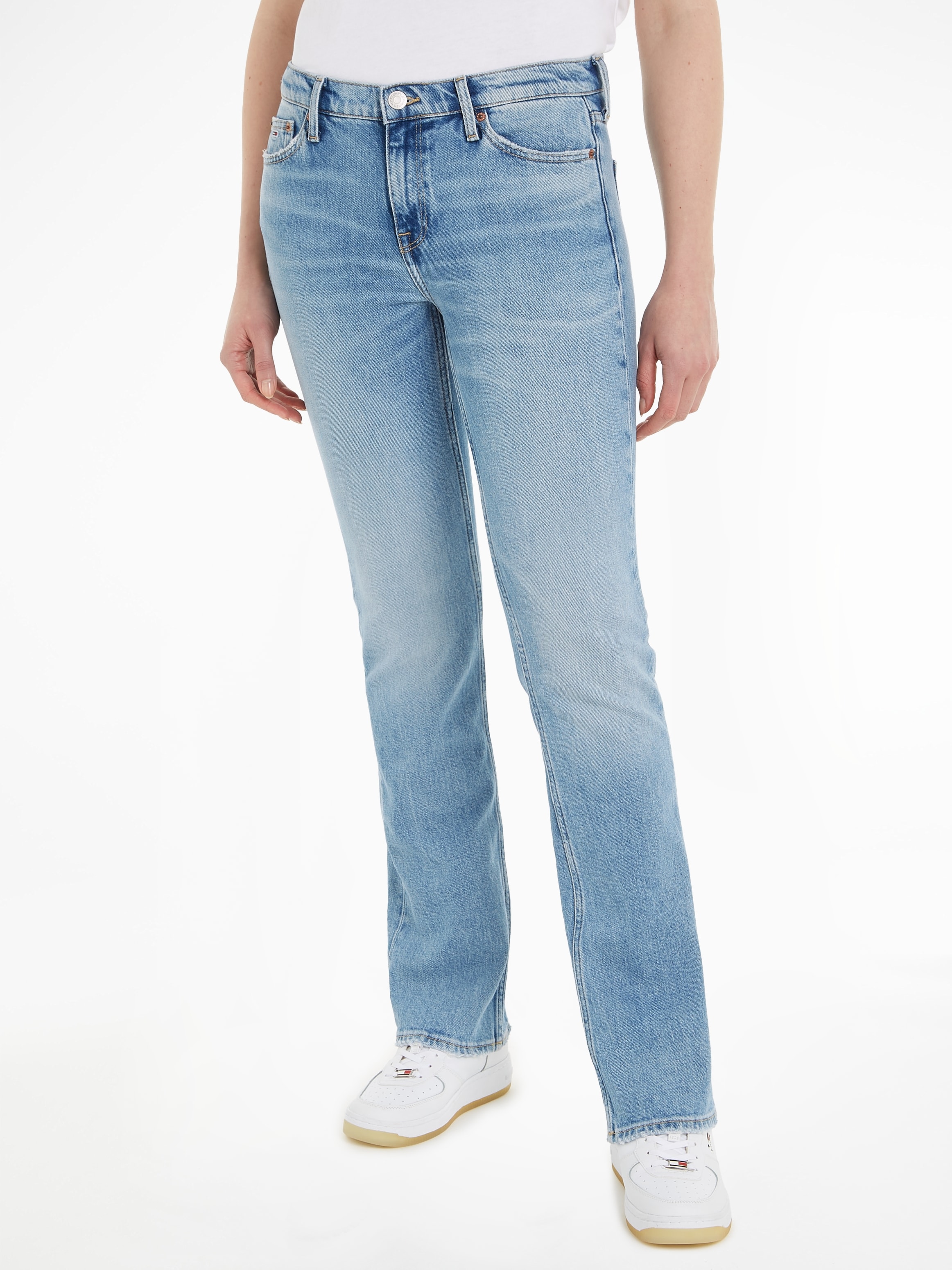 Bootcut-Jeans »Maddie«, mit Tommy Jeans Markenlabel & Badge