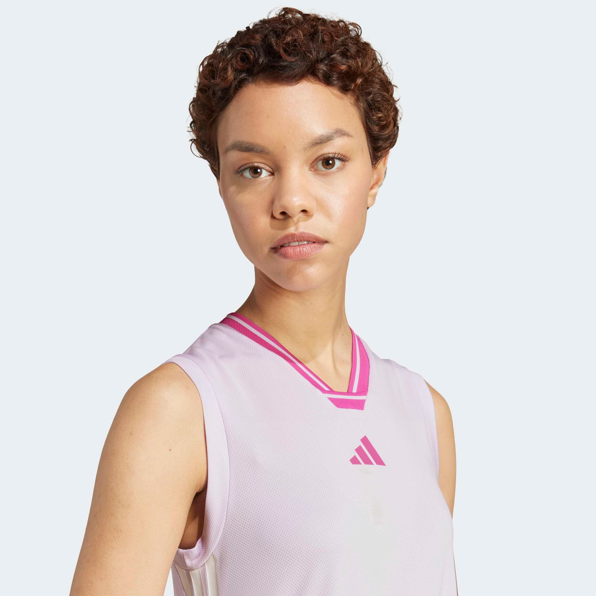 adidas Sportswear »W TIRO Q2 DRE« 1 Stk. tlg. sportliches Design, für Laufen, aus weichem Mesh-Material