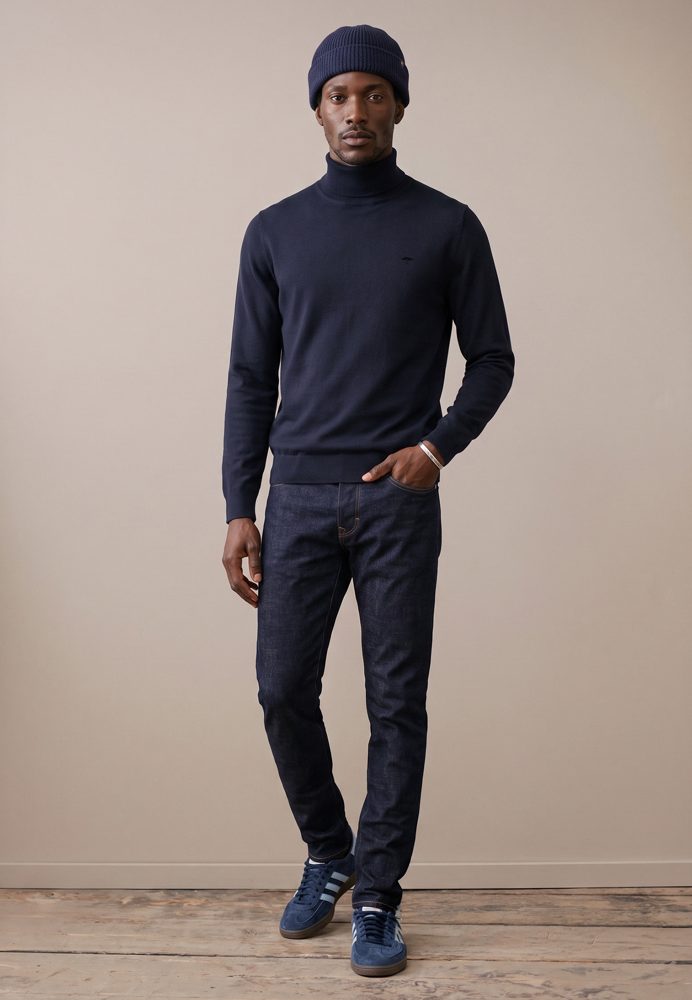 FYNCH-HATTON Rollkragenpullover mit Logostickerei