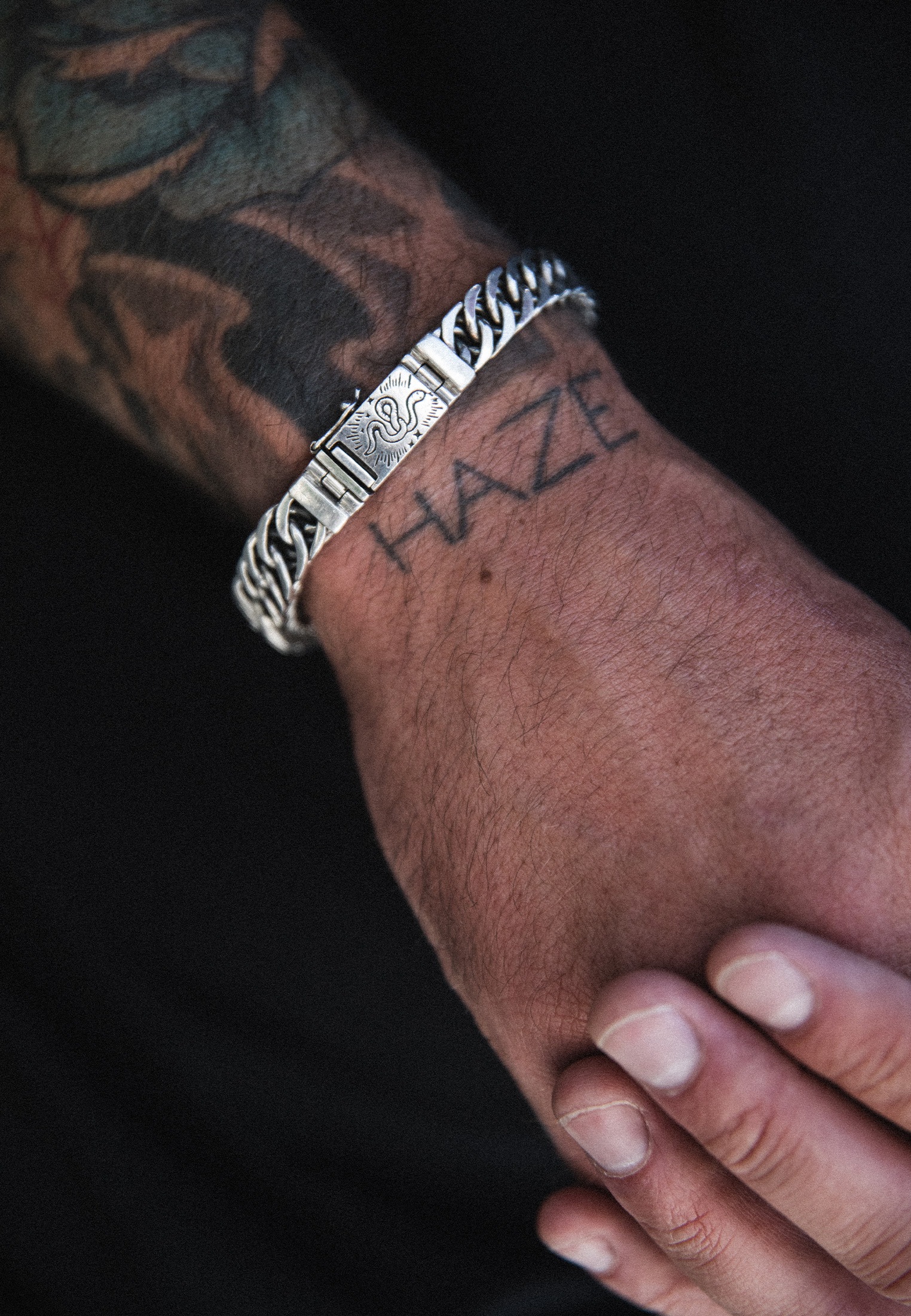 HAZE & GLORY Armkette »Armband Herren Panzerarmband - Cobra 925 Silber«