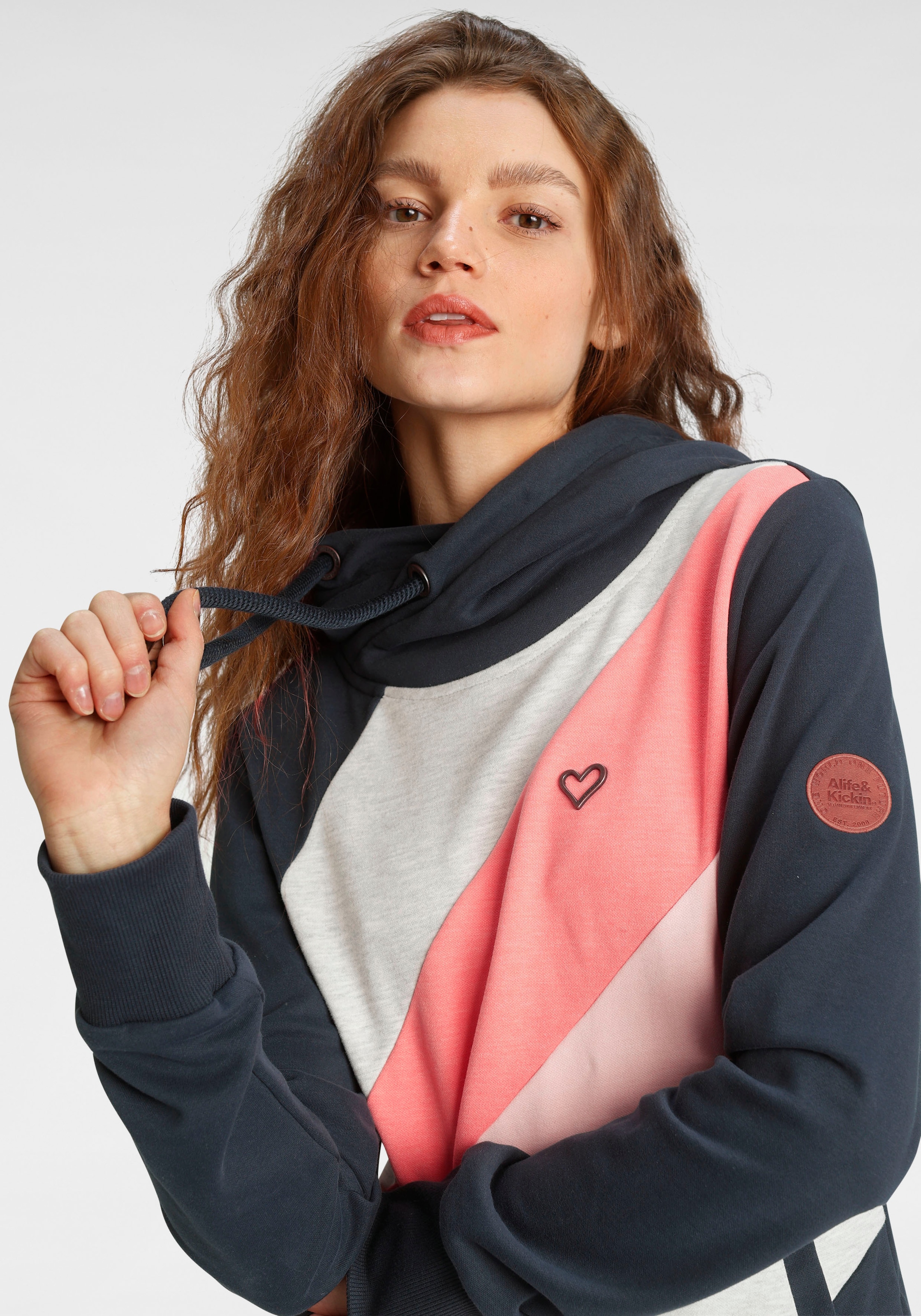 Alife & Kickin Sweatshirt »ZahiraAK A«