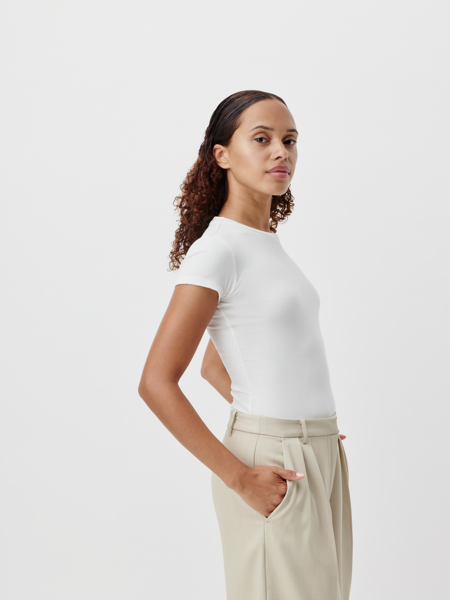 LeGer T-Shirt »LeGer by Lena Gercke«, Figurbetont mit Rundhalsausschnitt