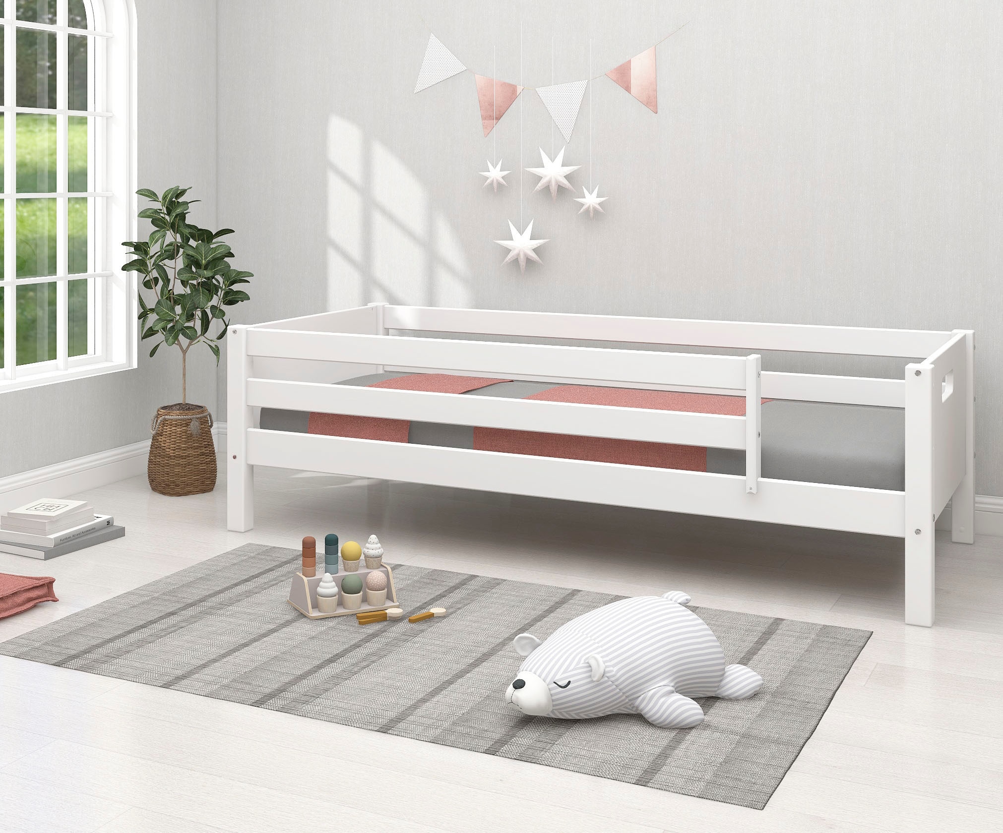 Thuka Einzelbett »Nordic Kinderbett, Spielbett, Daybett,«, bester Qualität, stabil, umbaubar