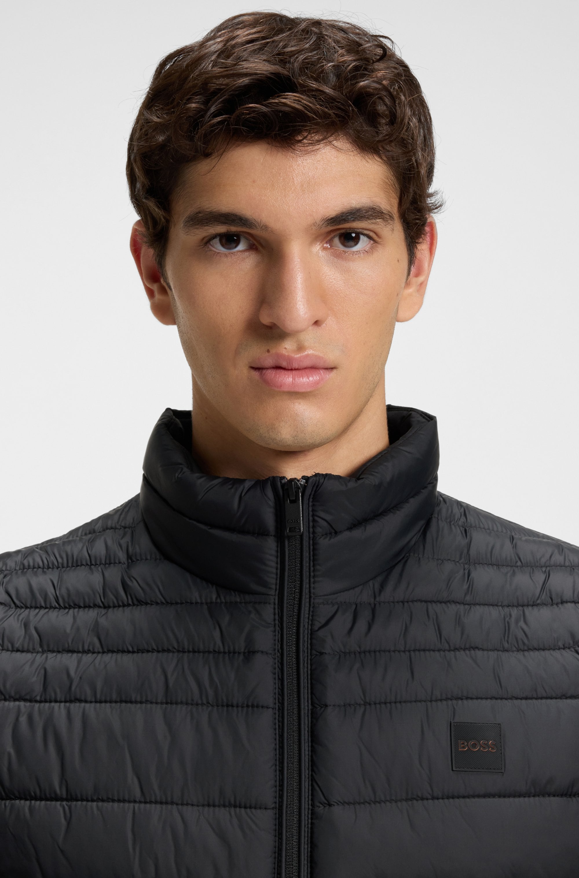 BOSS ORANGE Steppweste »Odeno« Stehkragen, slim fit, kurze Länge