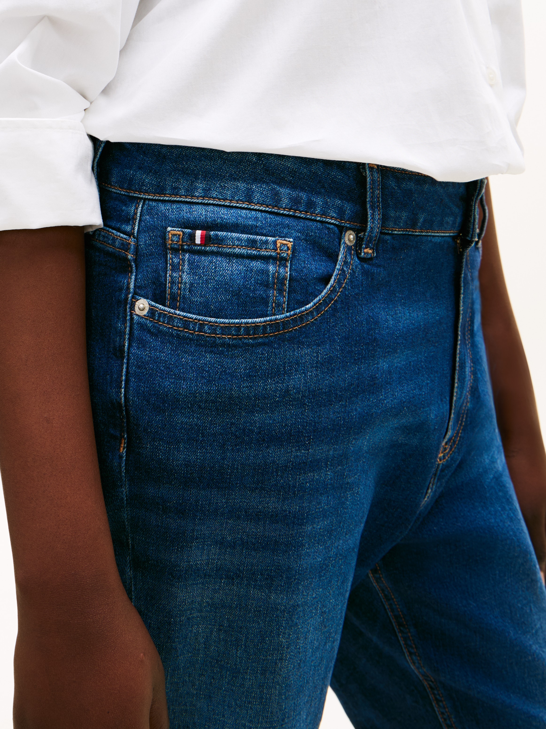 Tommy Hilfiger Curve Slim-fit-Jeans »CRV DNM NEW DOREEN SLIM RW« in großen Größen