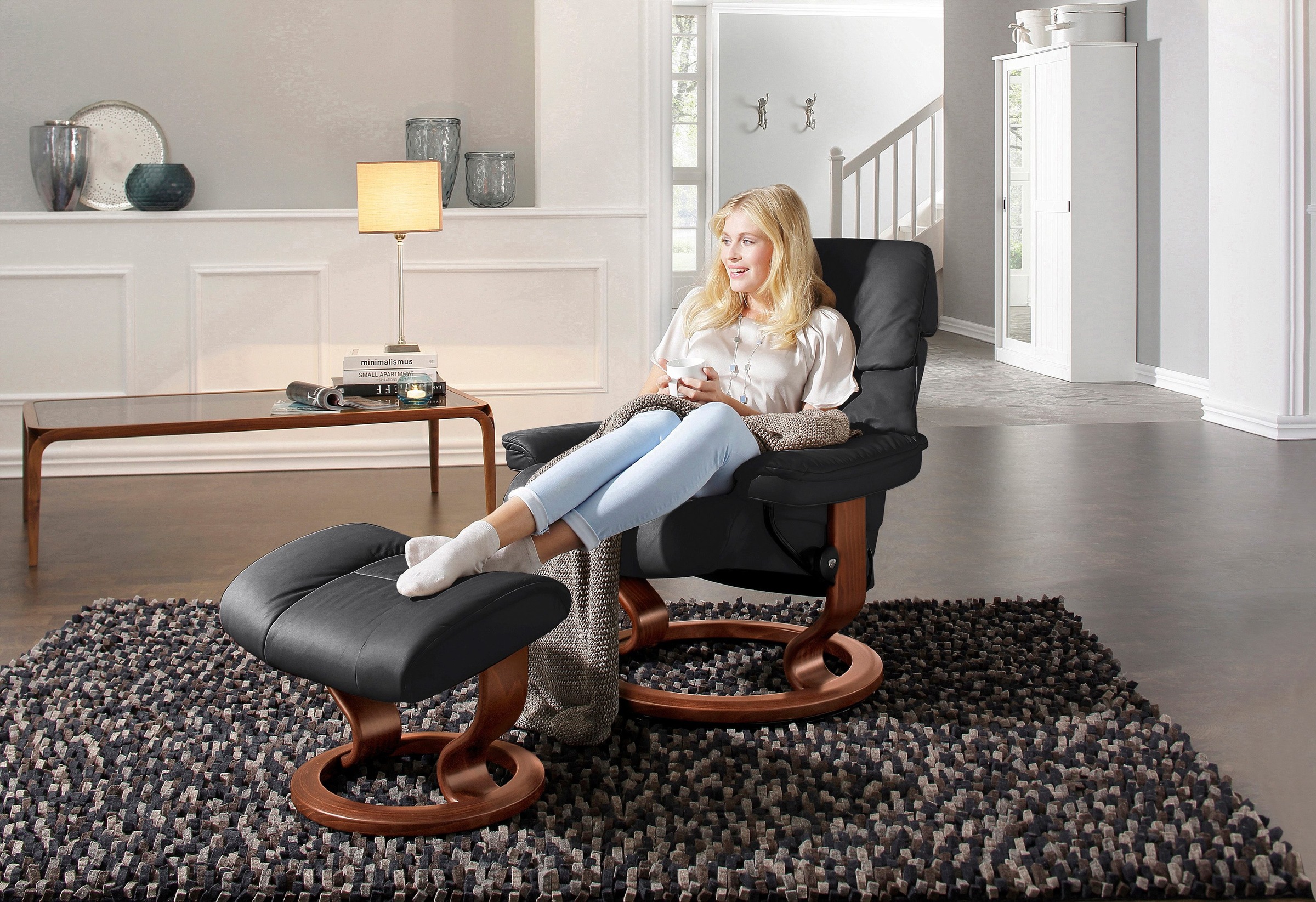 Stressless® Relaxsessel »Ruby«, (Set, Relaxsessel mit Hocker), mit Classic Base, Größe S, Gestell Eiche, Wenge, Braun & Schwarz