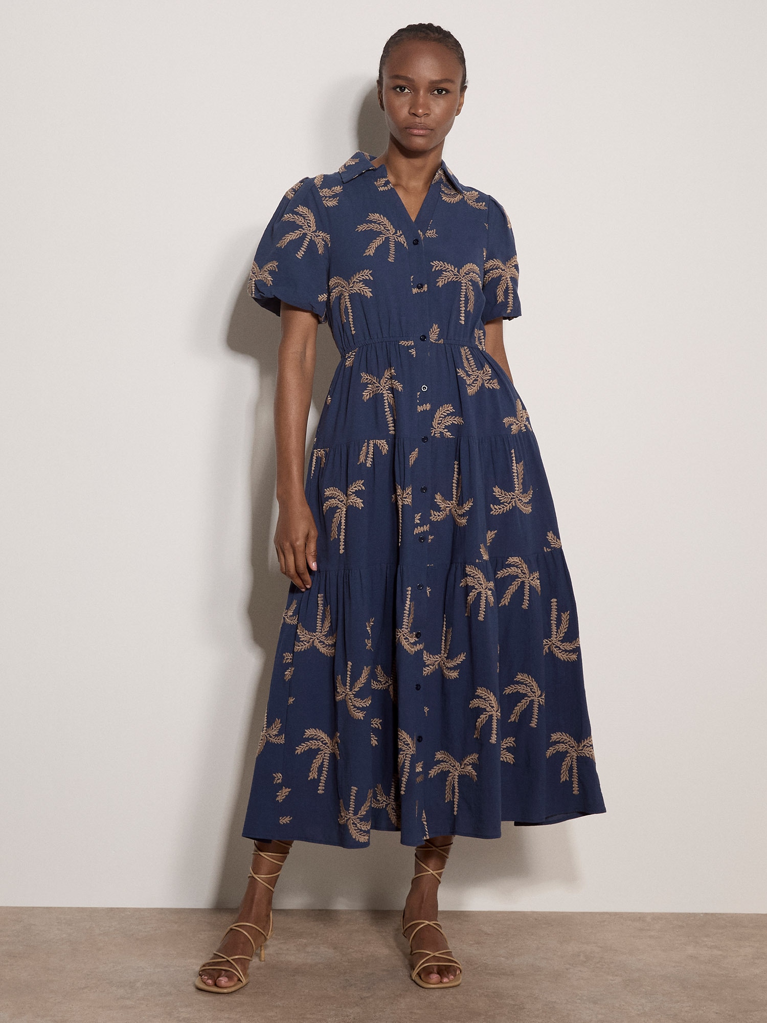 Apricot Midikleid »Midikleid« Stickerei