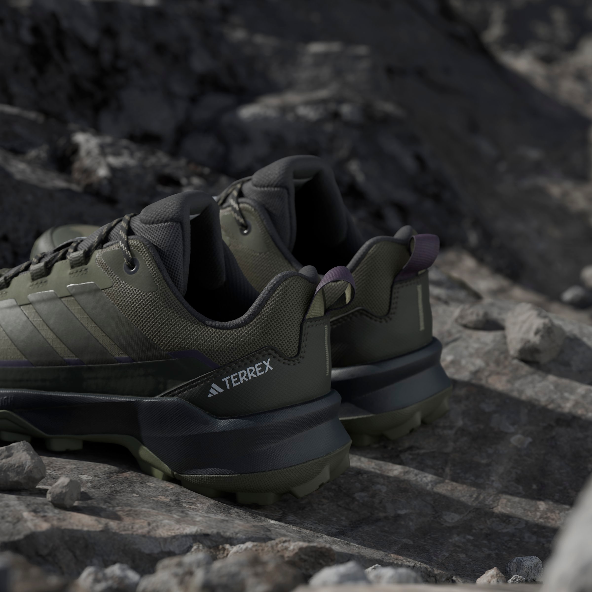 adidas TERREX Wanderschuh »TERREX SKYCHASER AX5 GORE-TEX«  wasserdicht dank Gore-Tex Membrane
