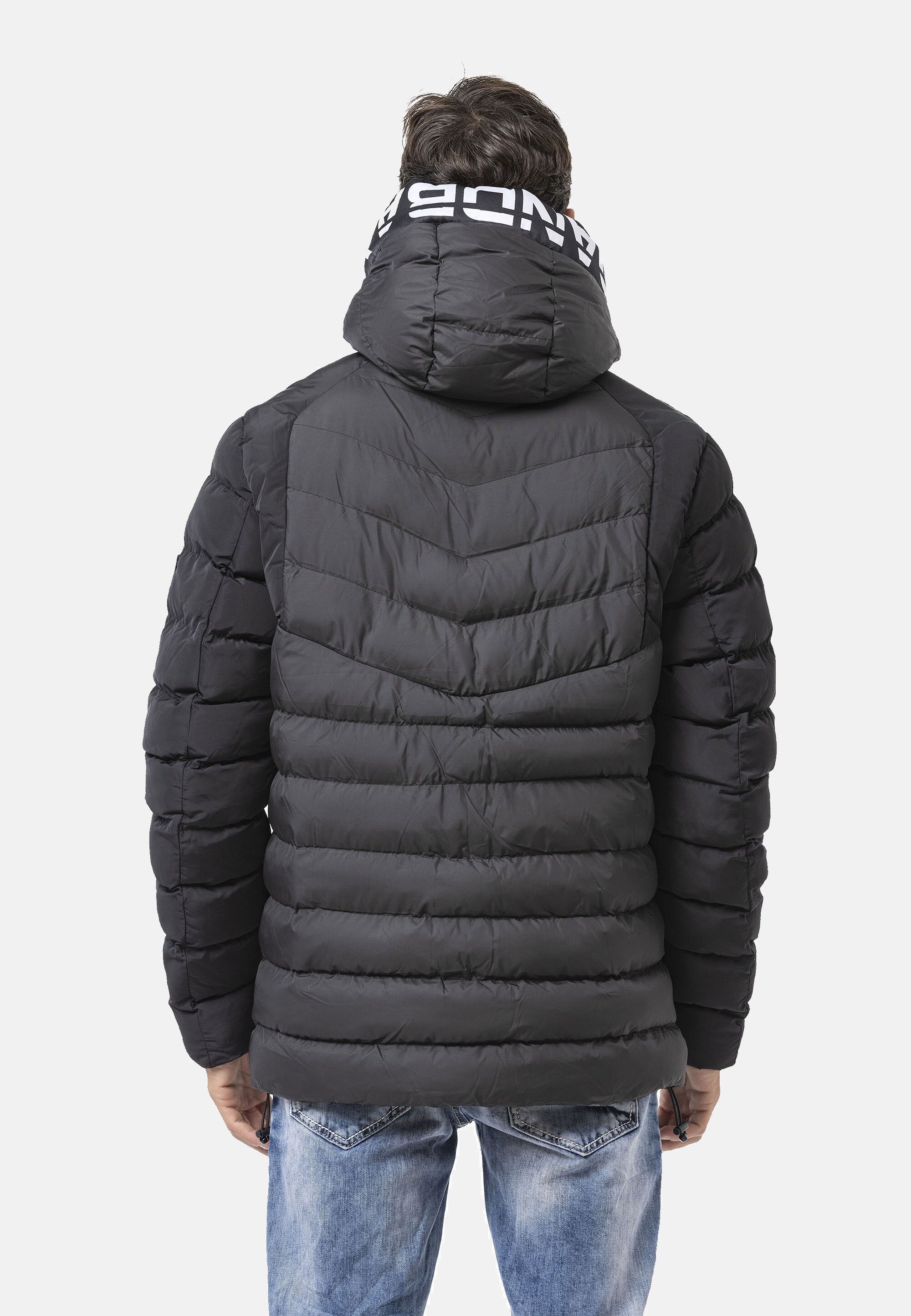 Cipo & Baxx Winterjacke »Cipo & Baxx Winterjacke CM185« mit Kapuze mit markanter Marken-Zipperleiste